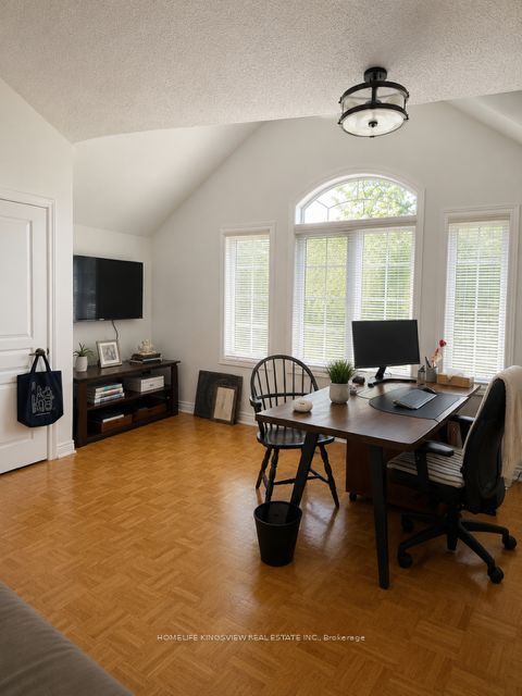 376 Vellore Avenue Property Photo 22