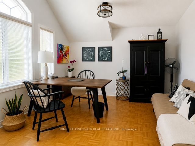 376 Vellore Avenue Property Photo 23