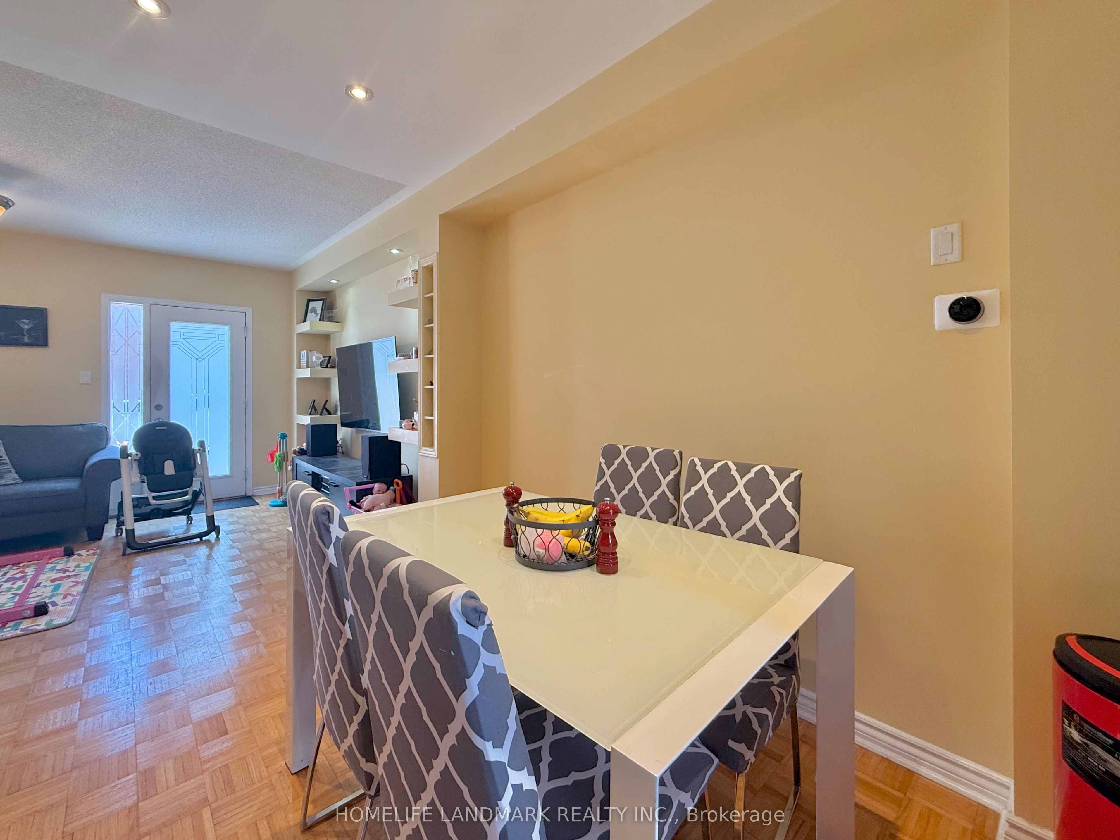 45 Carrillo Street Property Photo 6