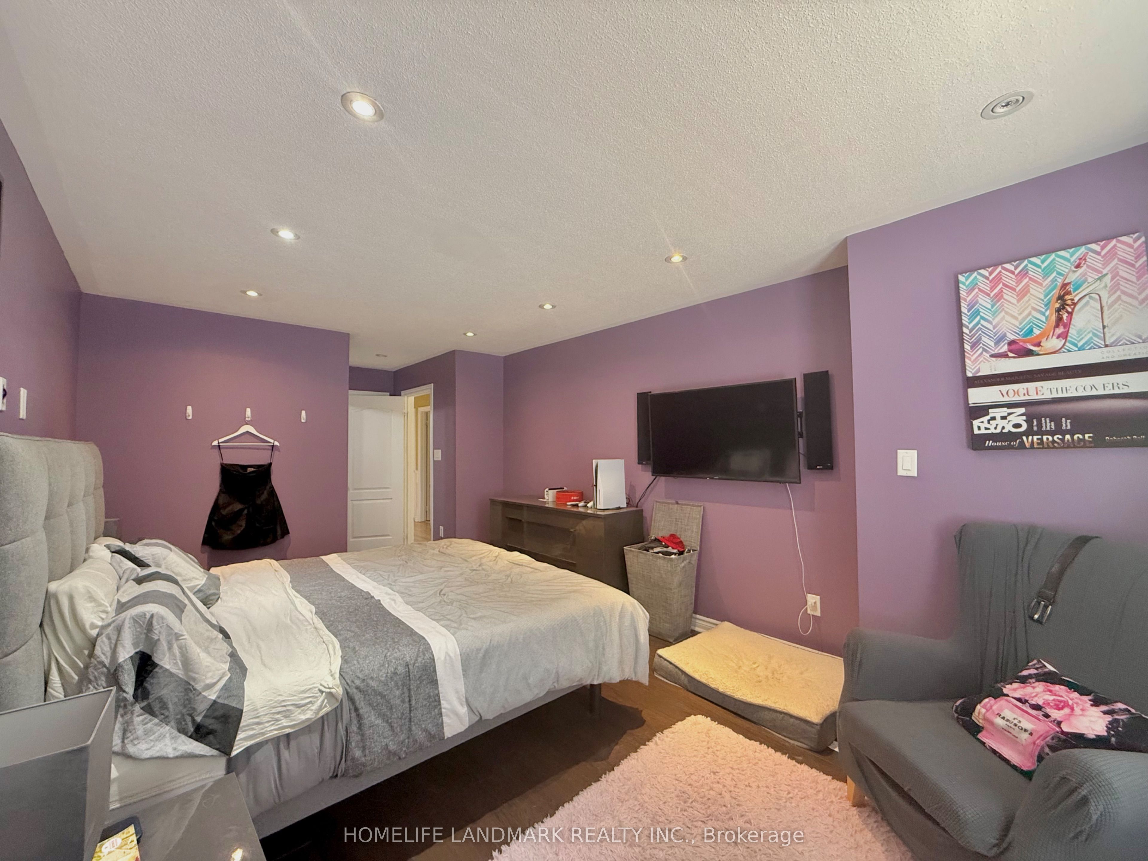 45 Carrillo Street Property Photo 14