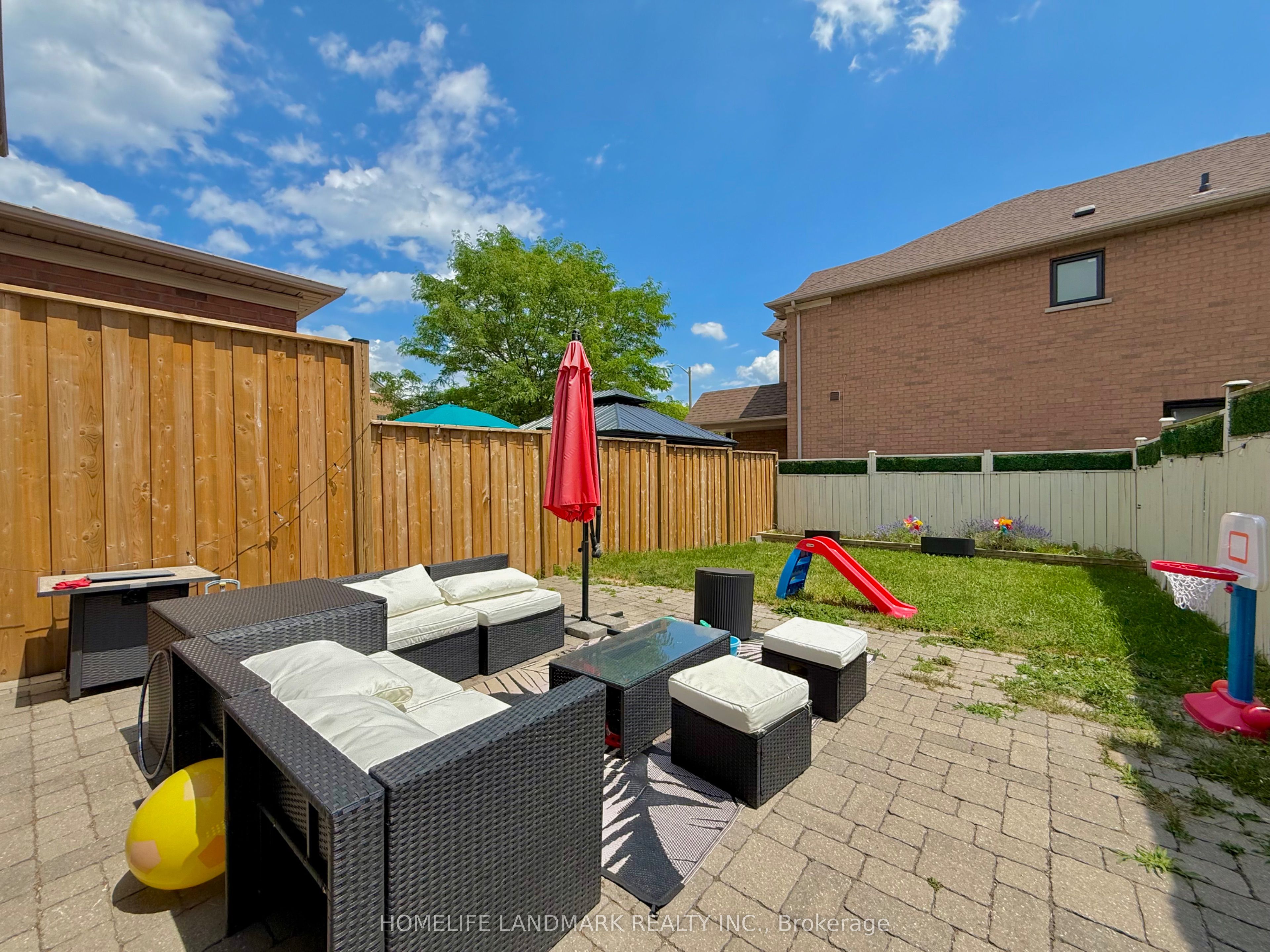 45 Carrillo Street Property Photo 25