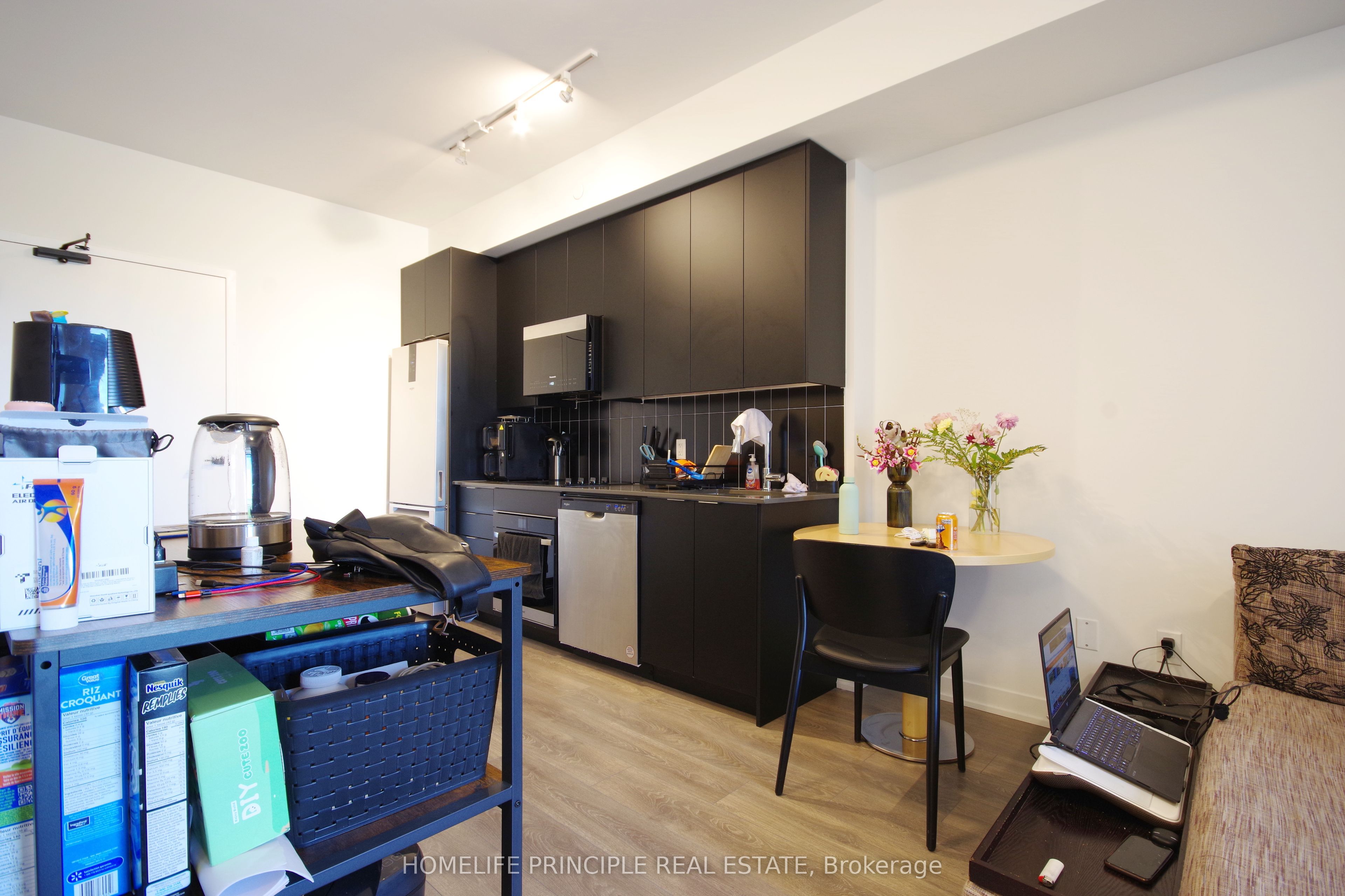 474 Caldari Road 908 Property Photo 15