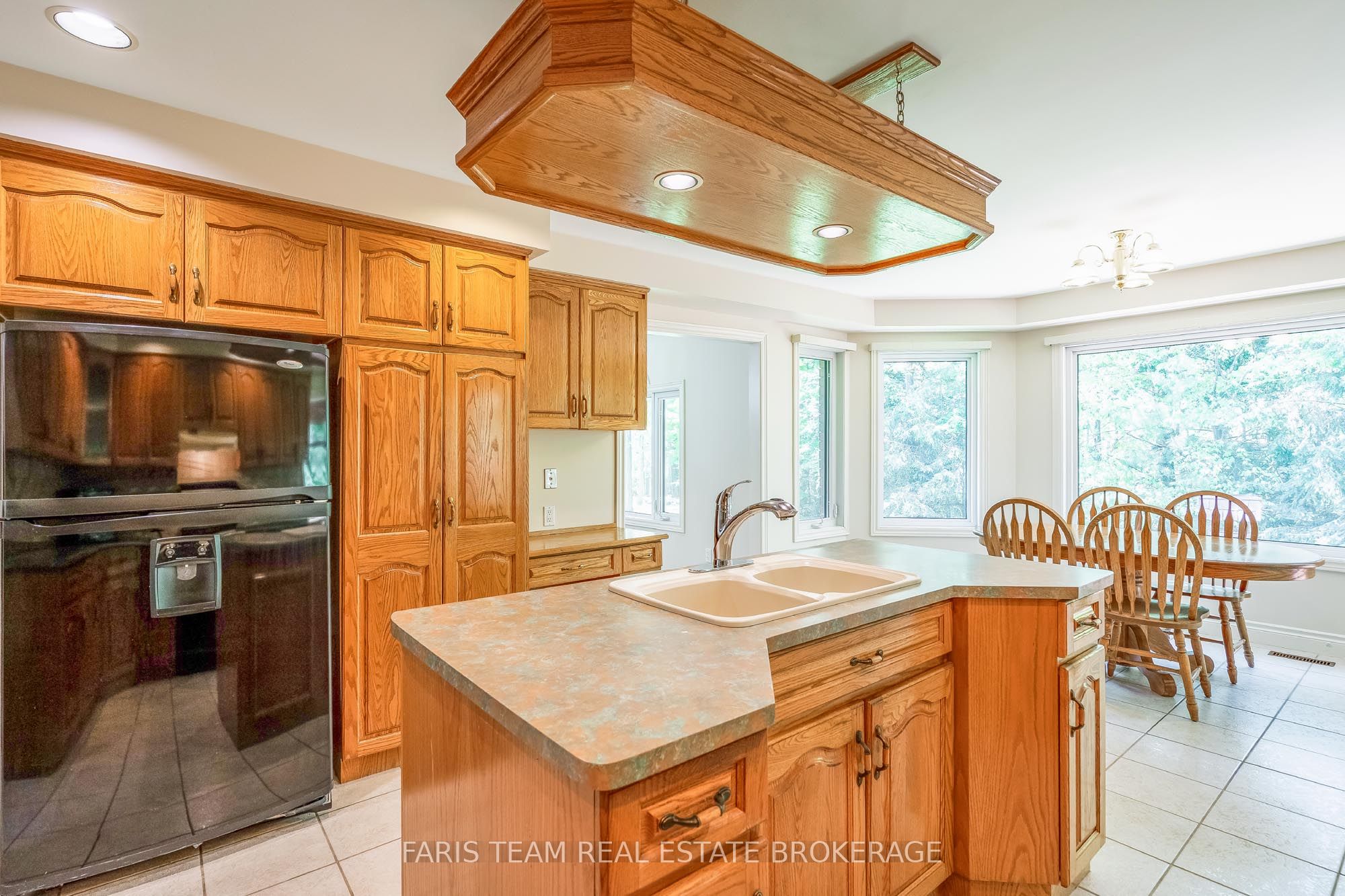 2088 Wilkinson Street Property Photo 9