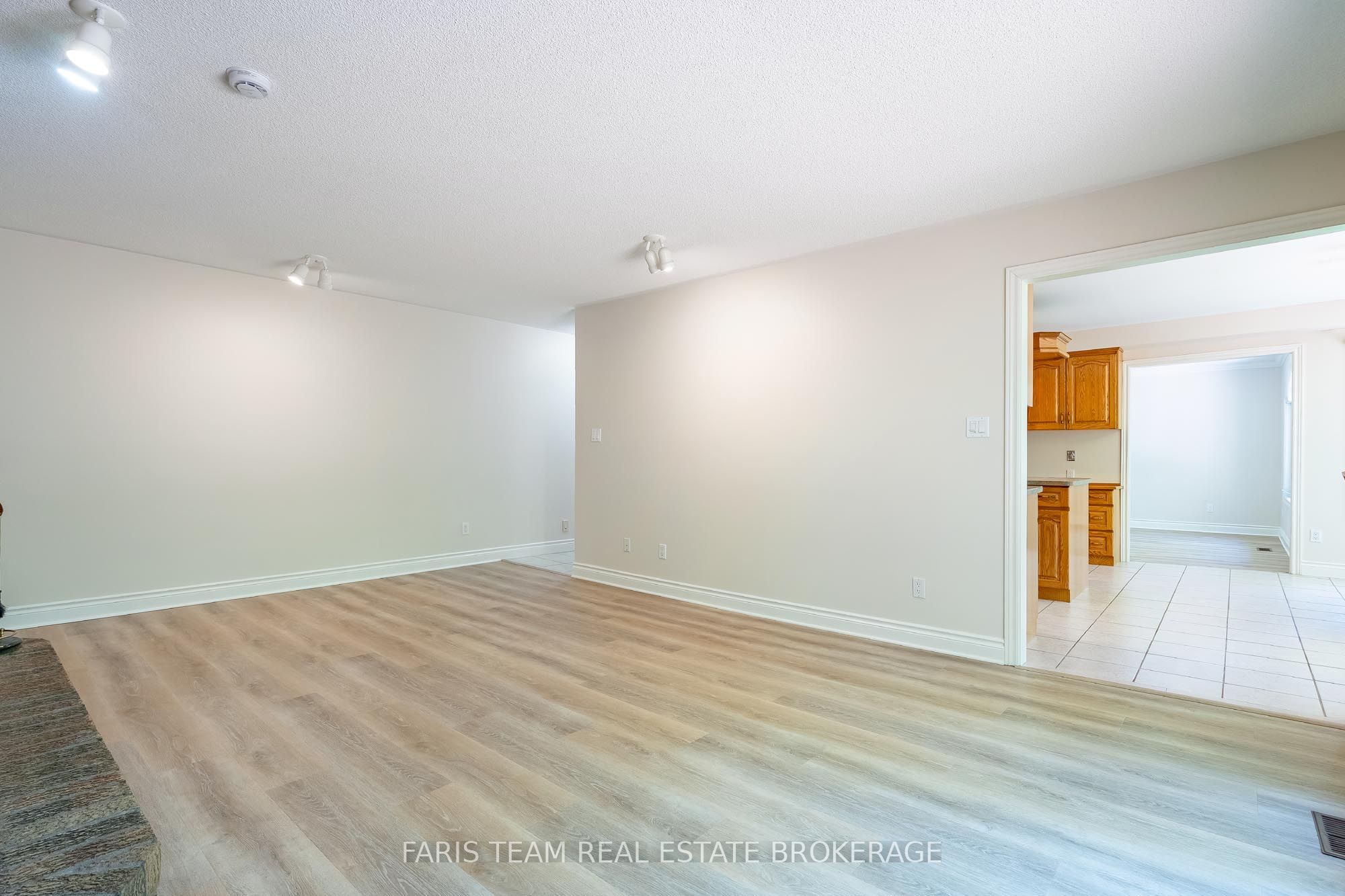 2088 Wilkinson Street Property Photo 16