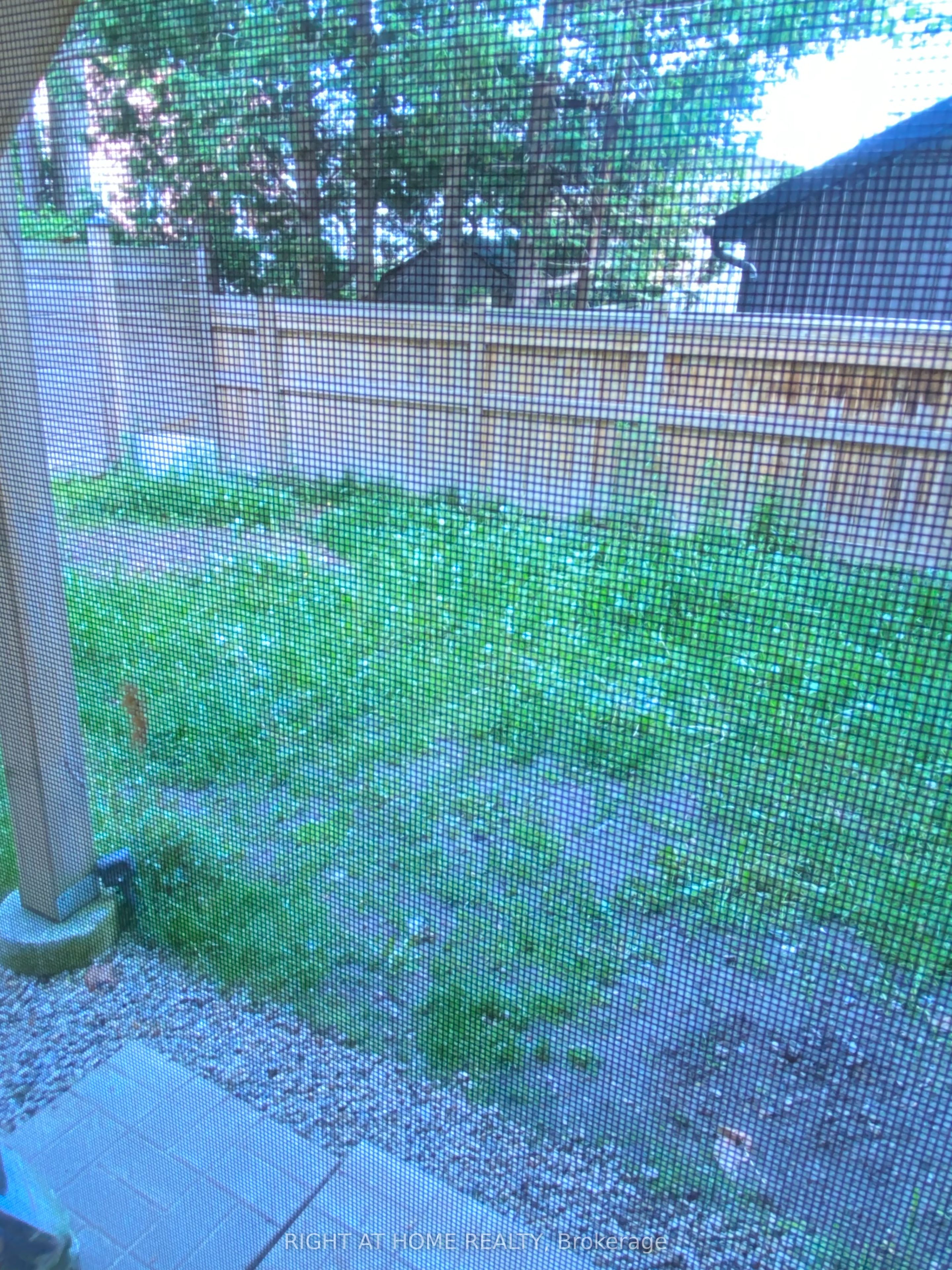 65 Ruffle Lane Lane N Lower Level Property Photo 6