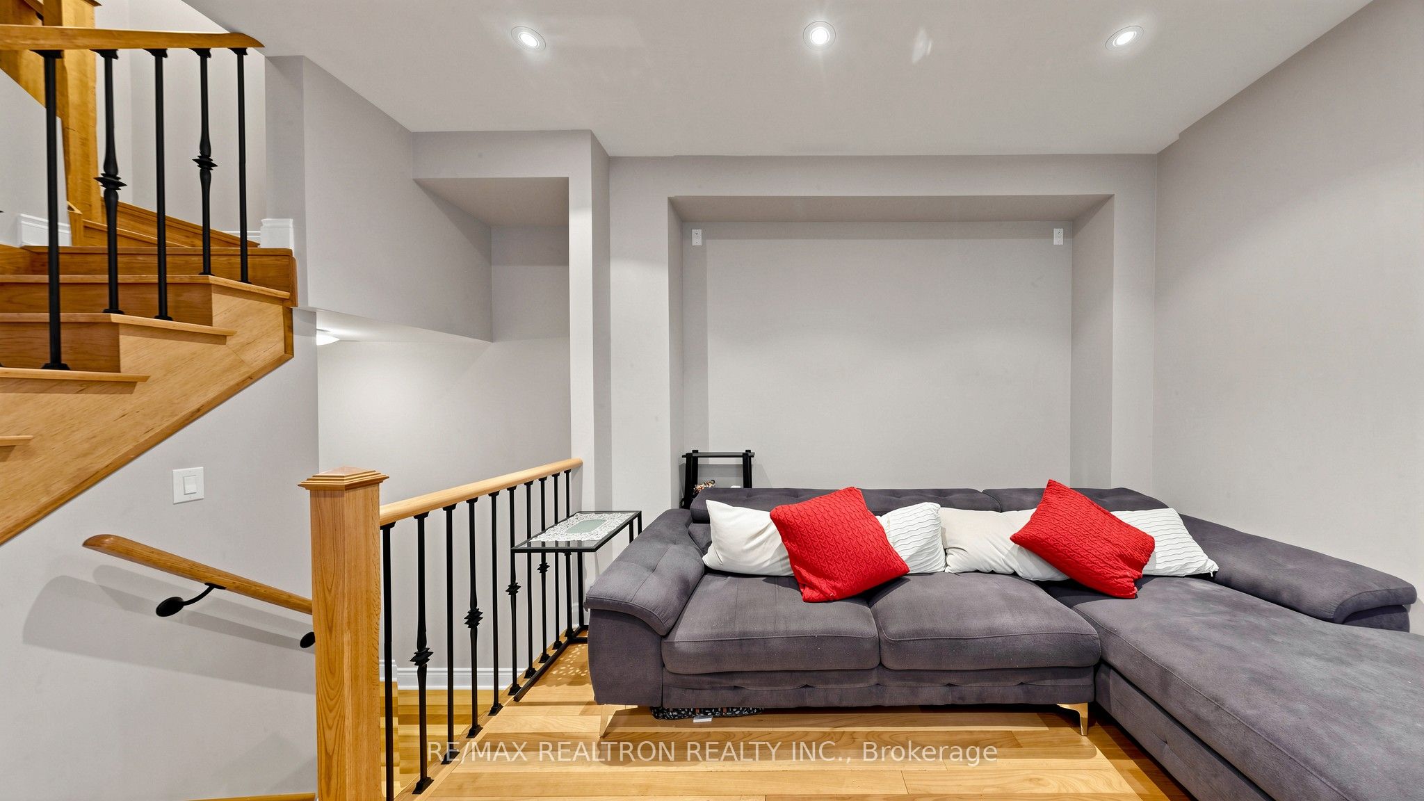 55 Bristlewood Crescent Property Photo 8