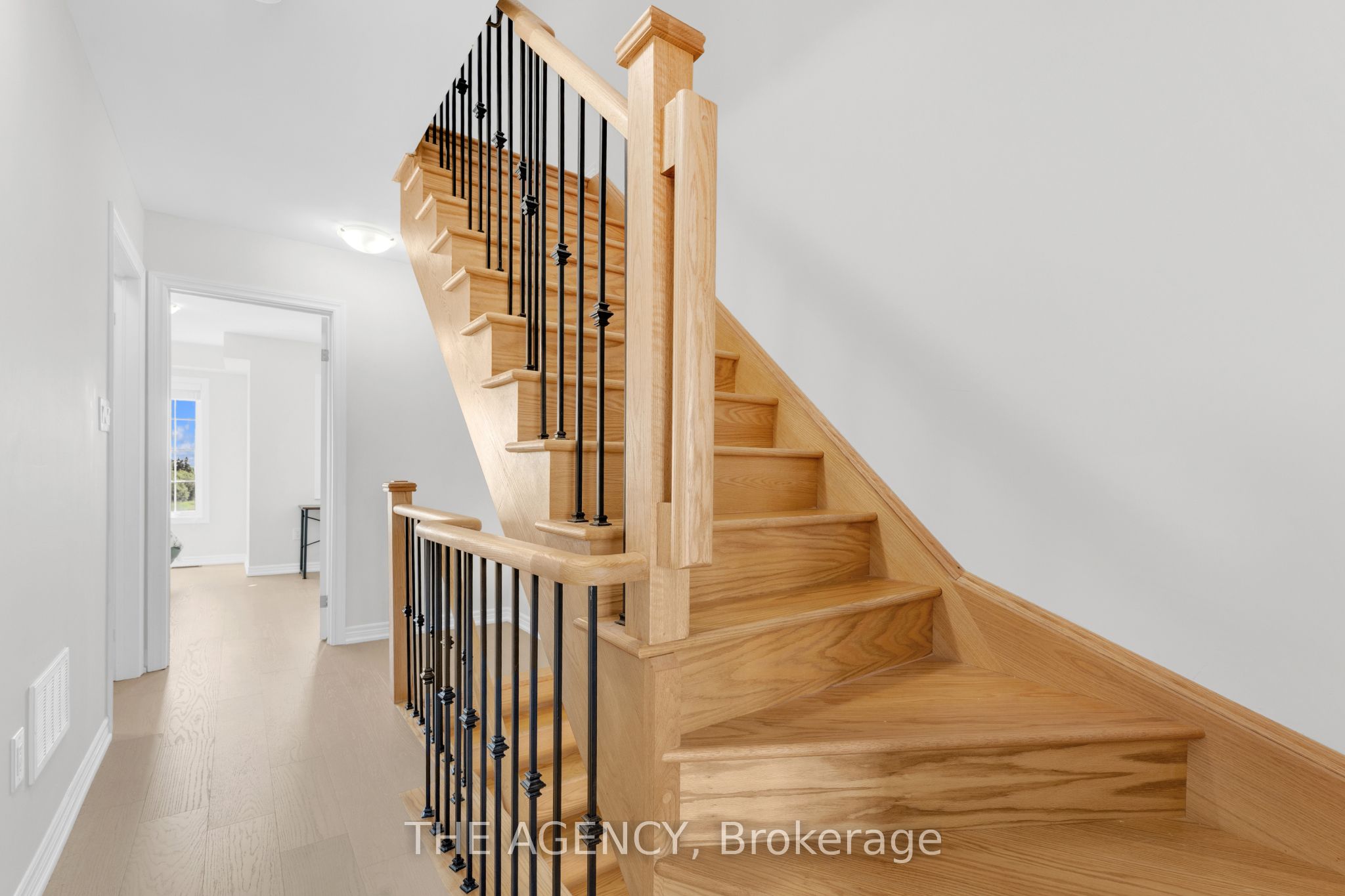 2064 Donald Cousens Parkway Property Photo 25