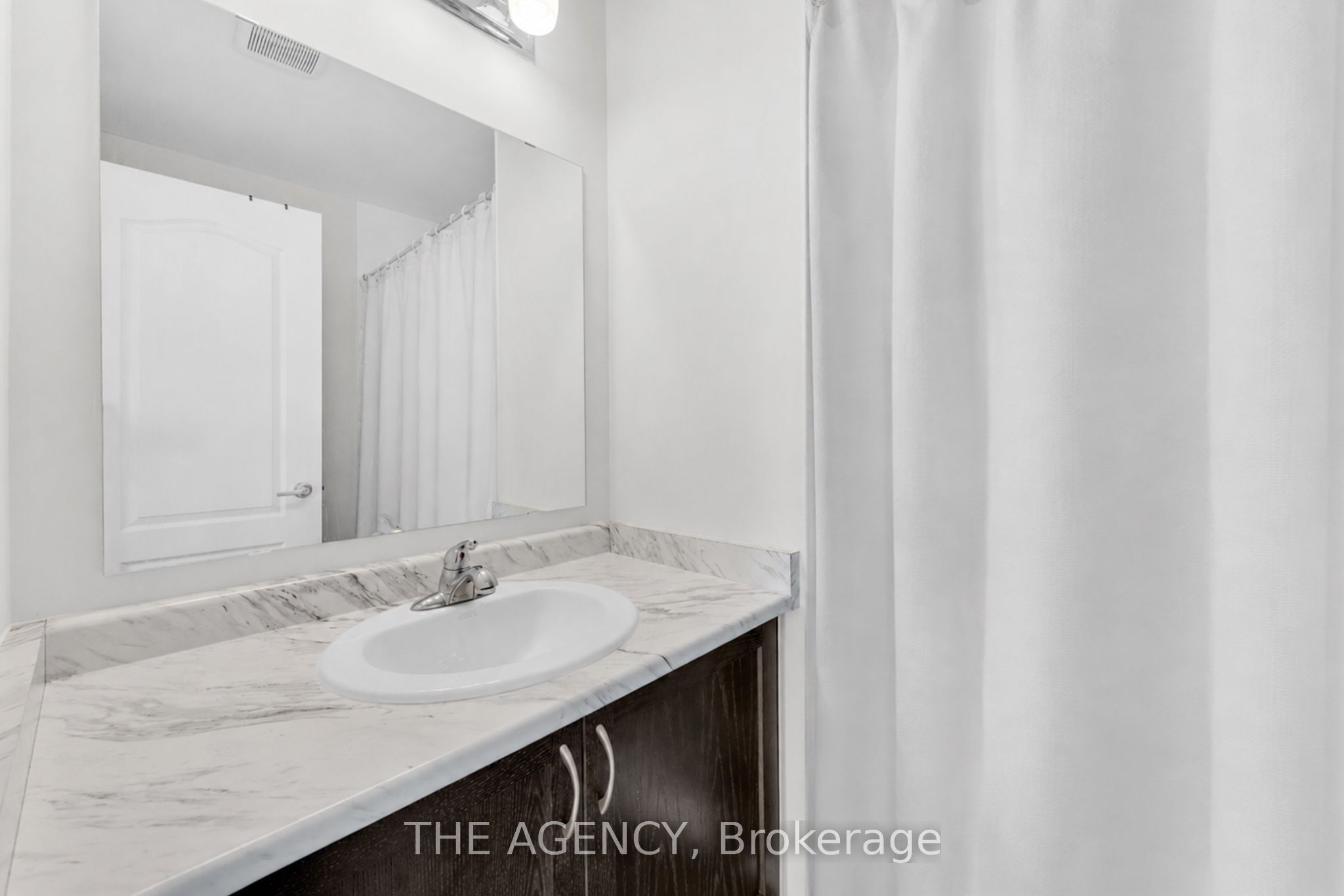 2064 Donald Cousens Parkway Property Photo 33