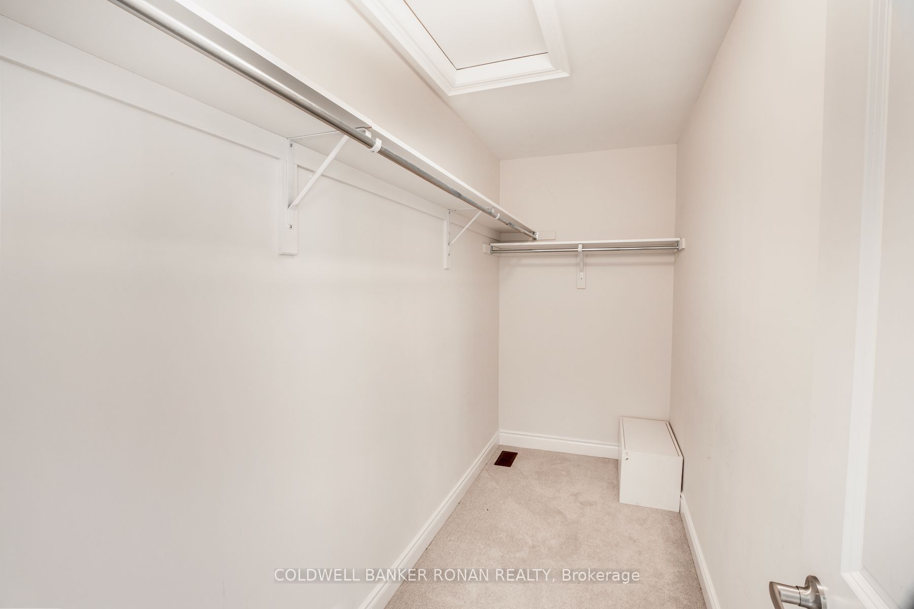 73 Peacock Trail Property Photo 23