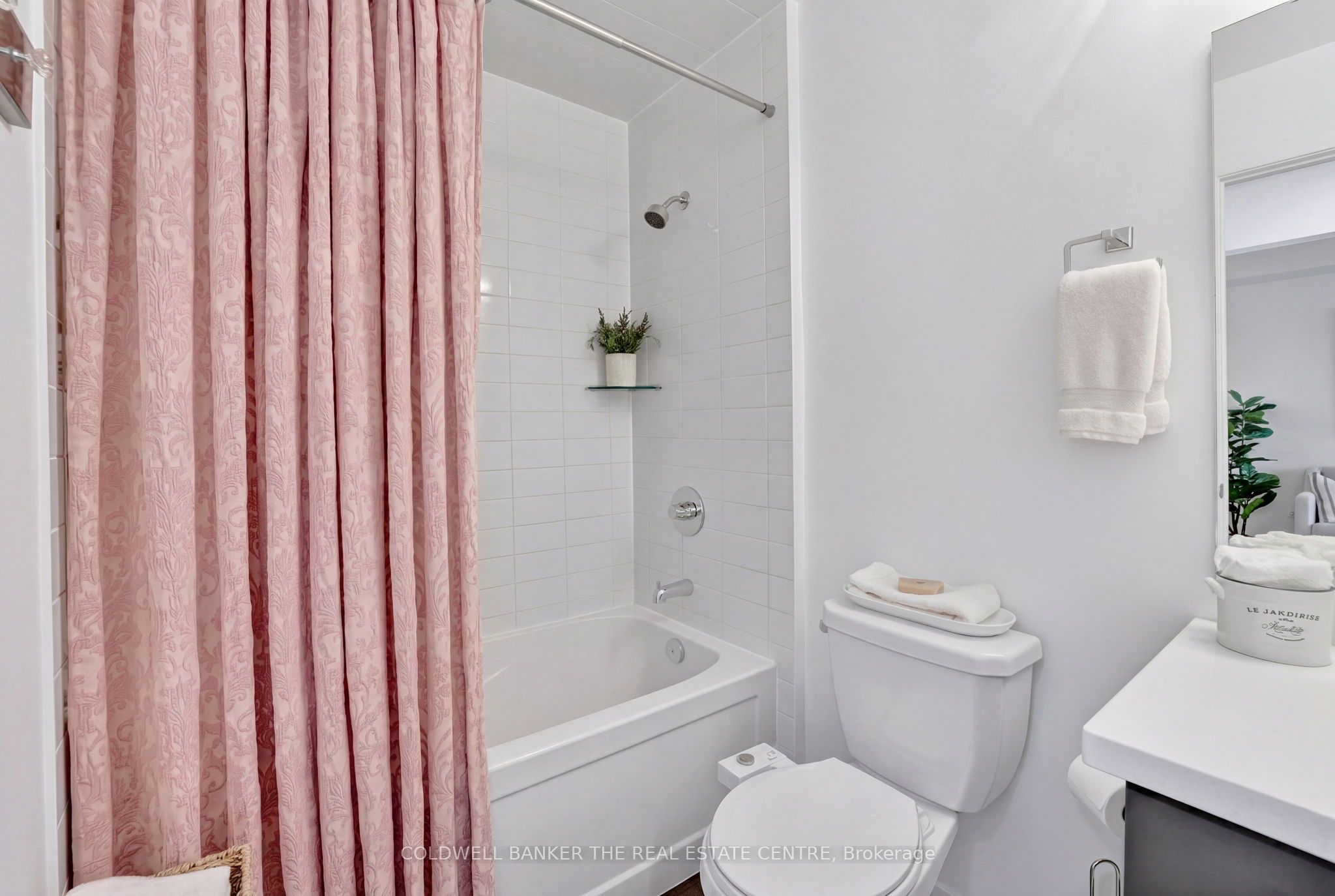 555 William Graham Drive 246 Property Photo 21