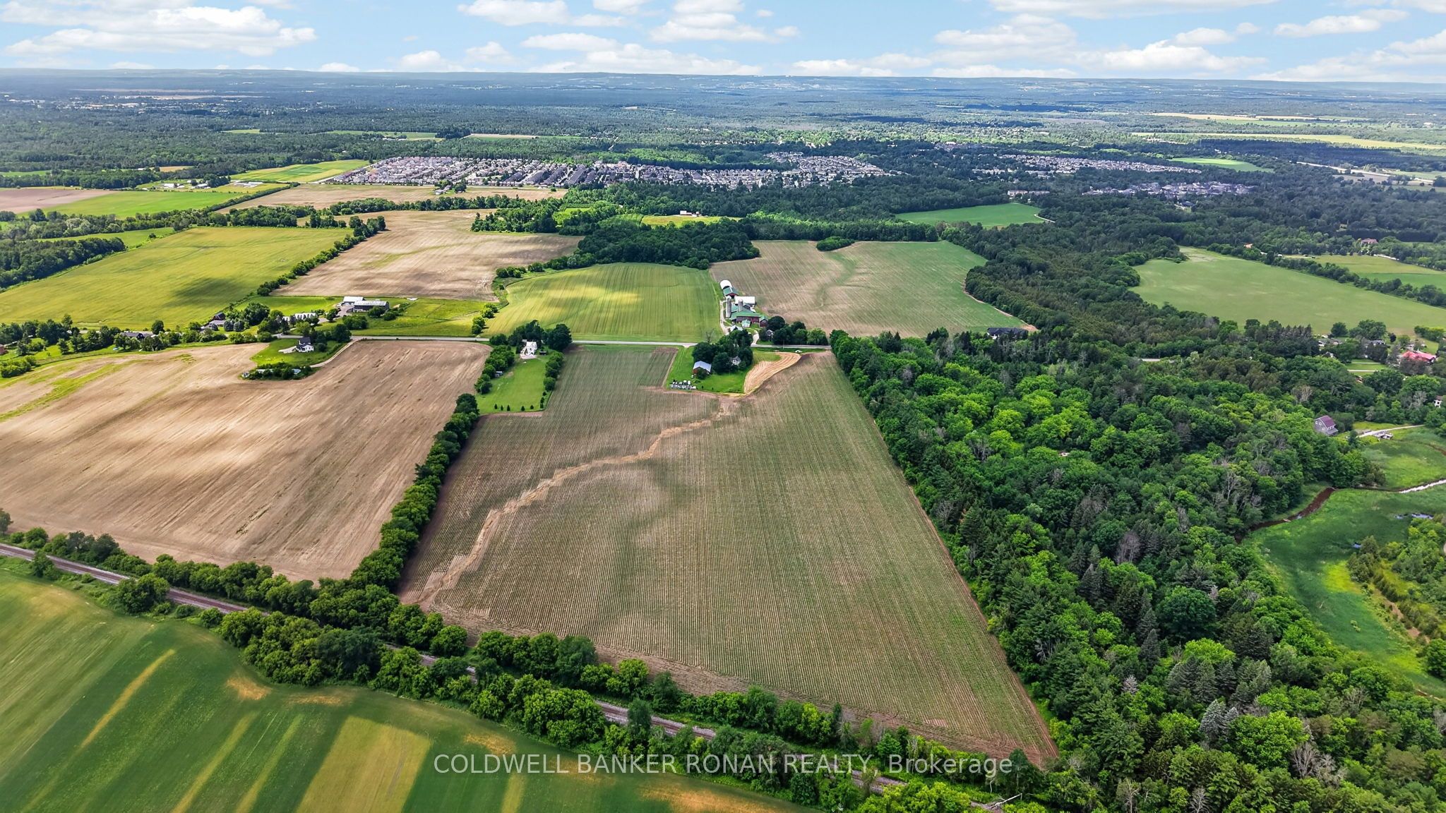 8562/8587 6th Line Property Photo 2