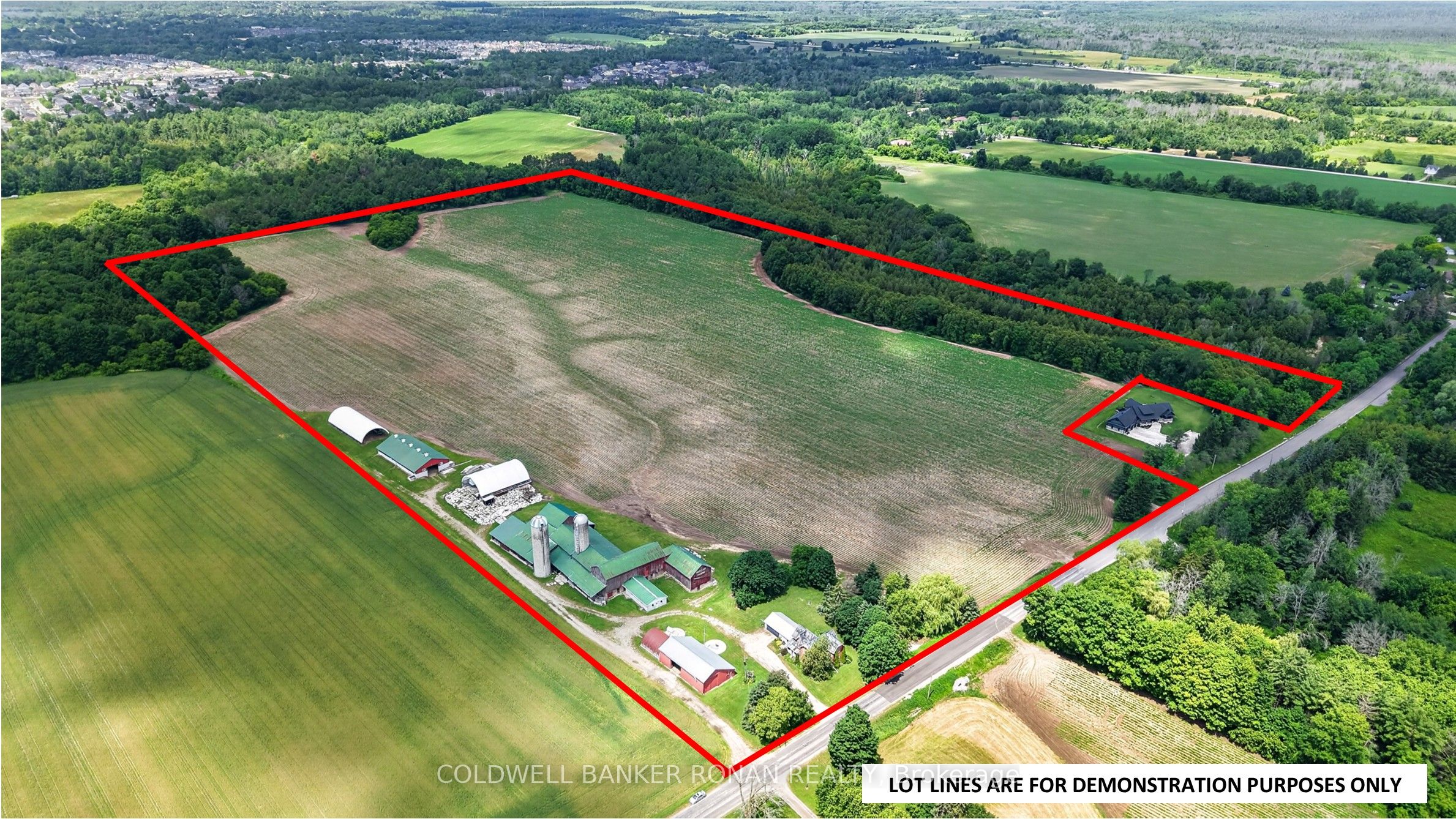 8562/8587 6th Line Property Photo 3