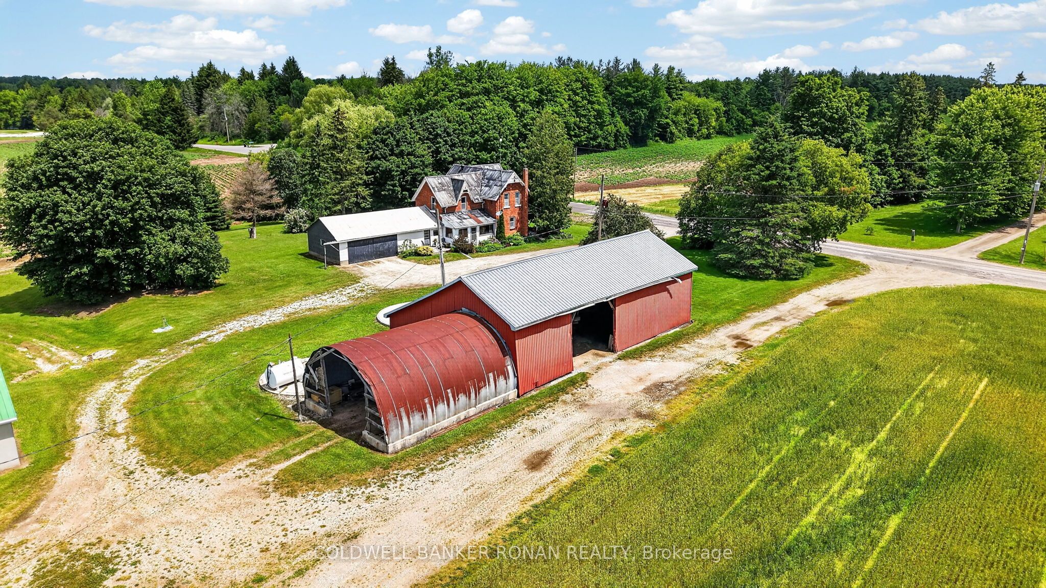 8562/8587 6th Line Property Photo 8