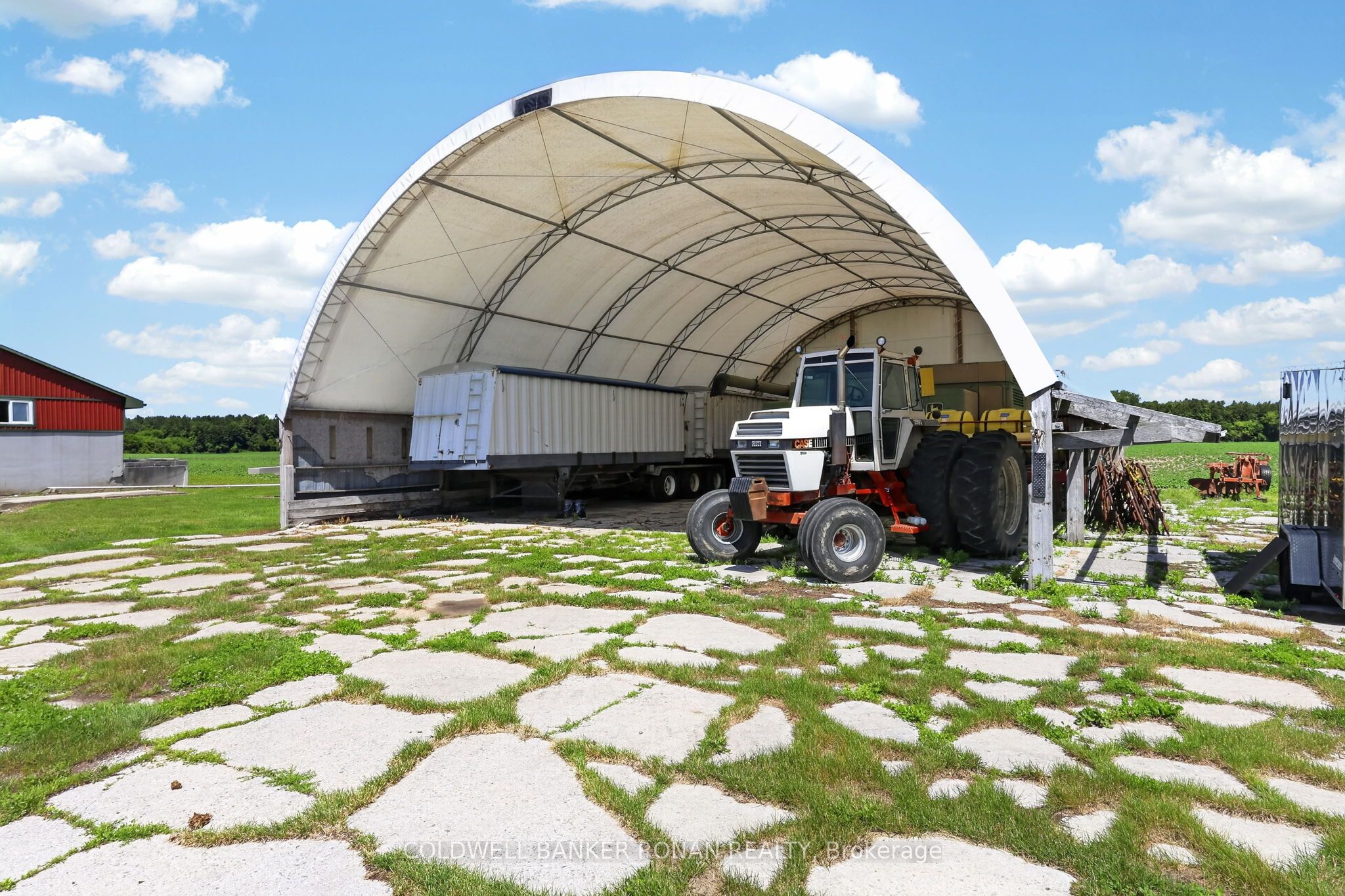 8562/8587 6th Line Property Photo 36