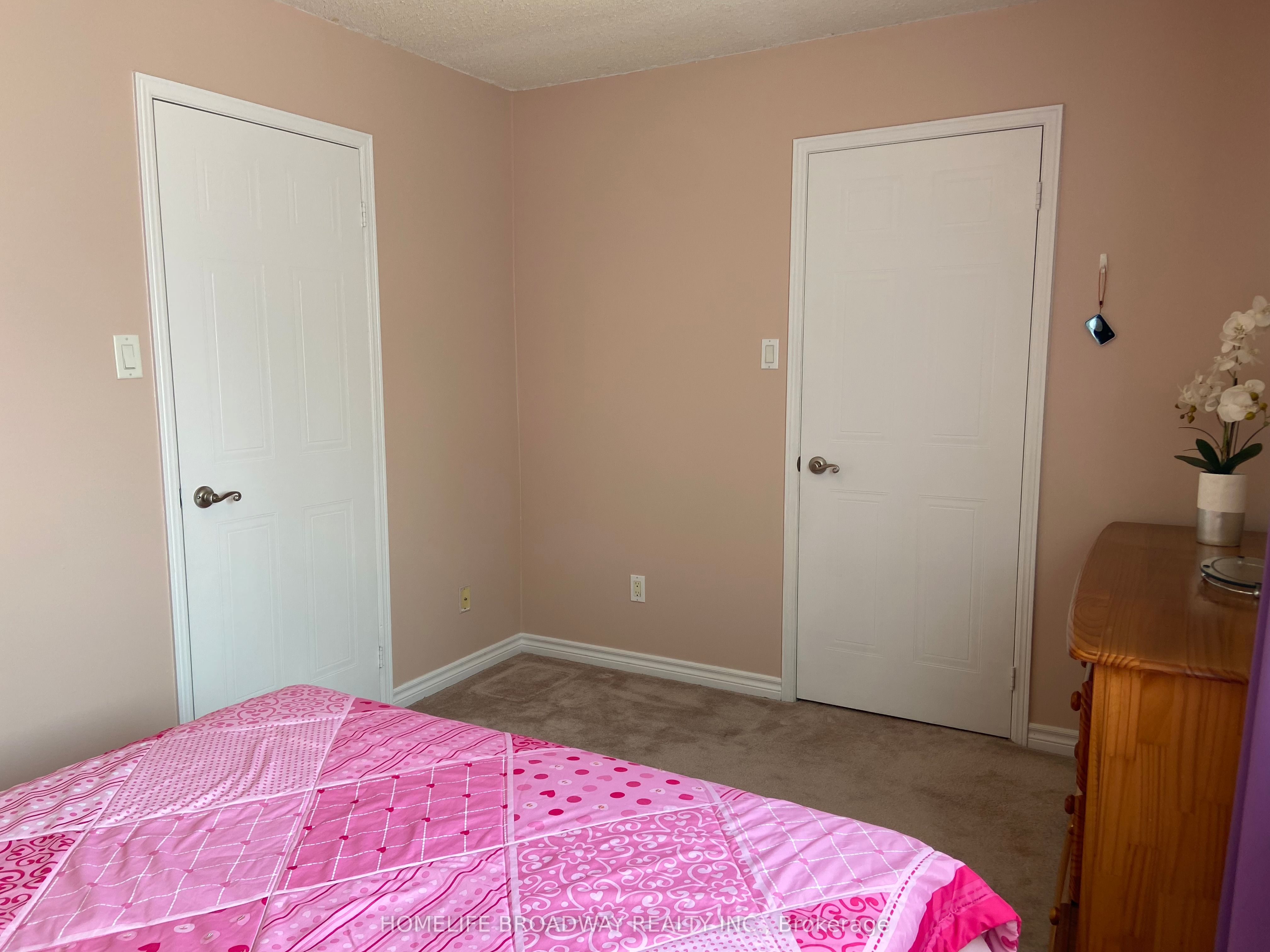 517 Jack Giles Circle 26 Property Photo 8