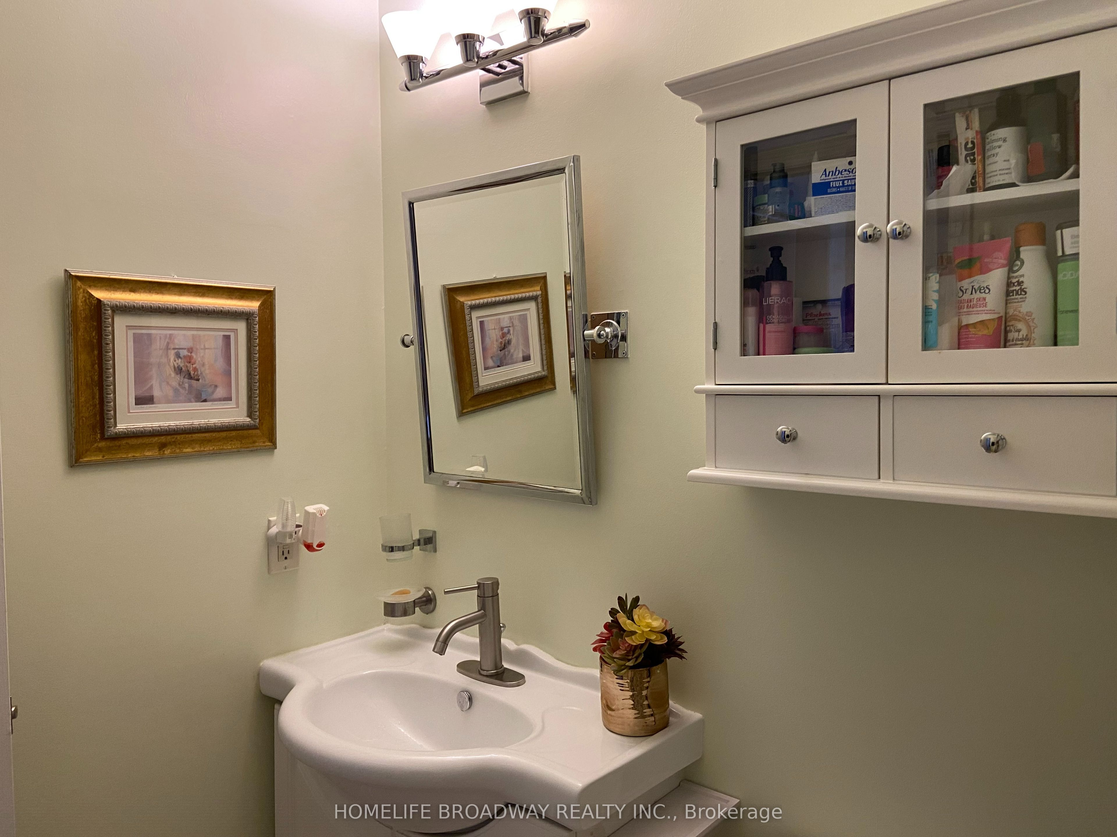 517 Jack Giles Circle 26 Property Photo 17