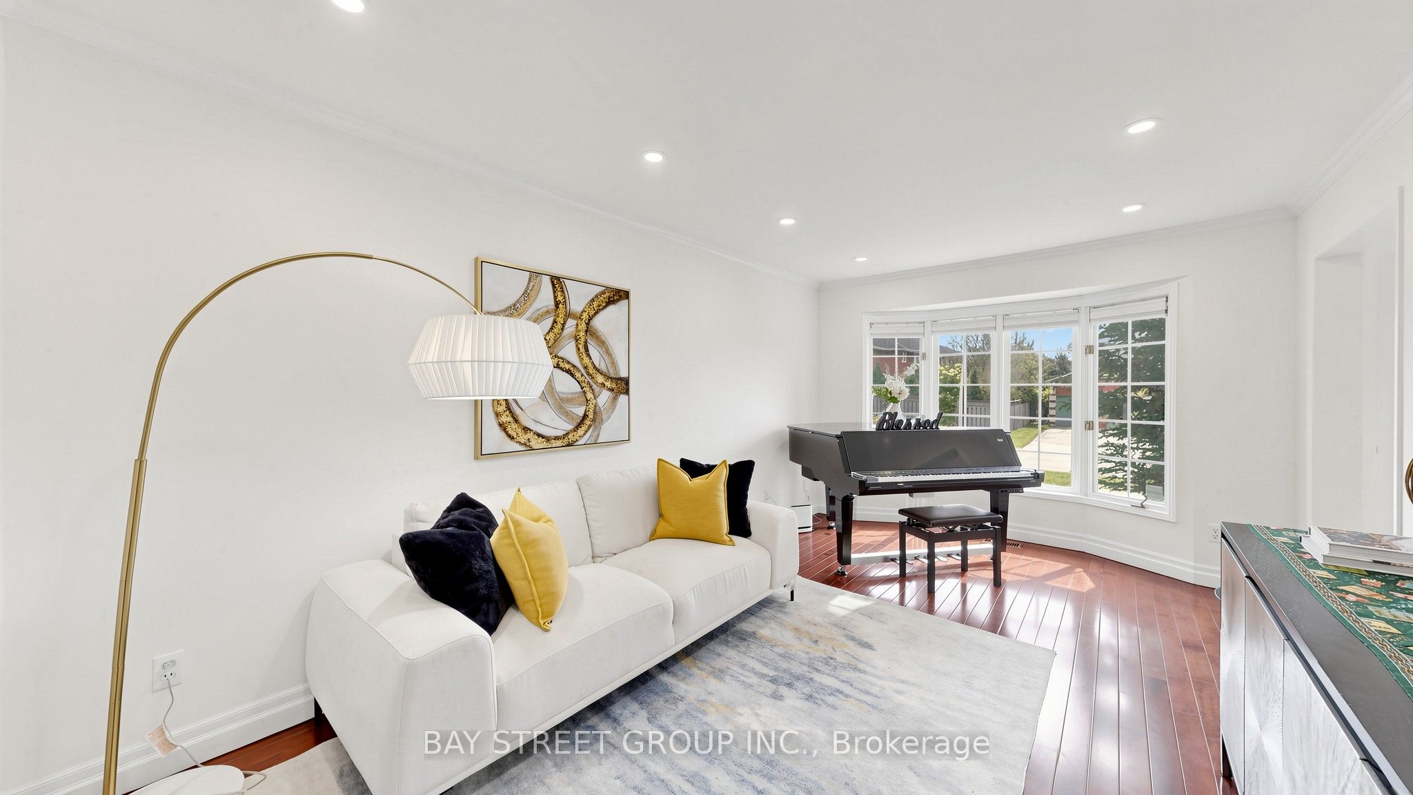 26 Kew Gardens Property Photo 3