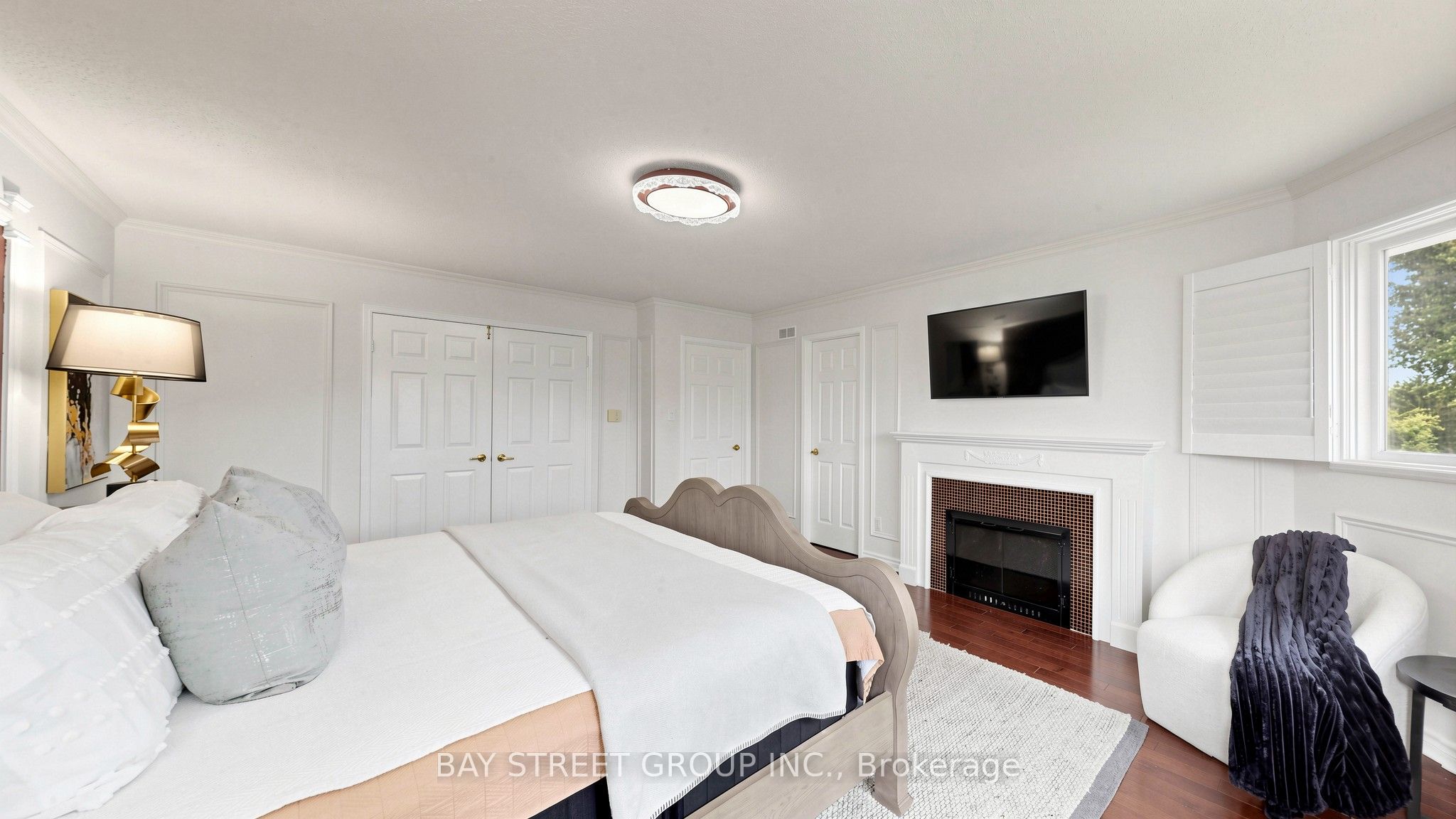 26 Kew Gardens Property Photo 21
