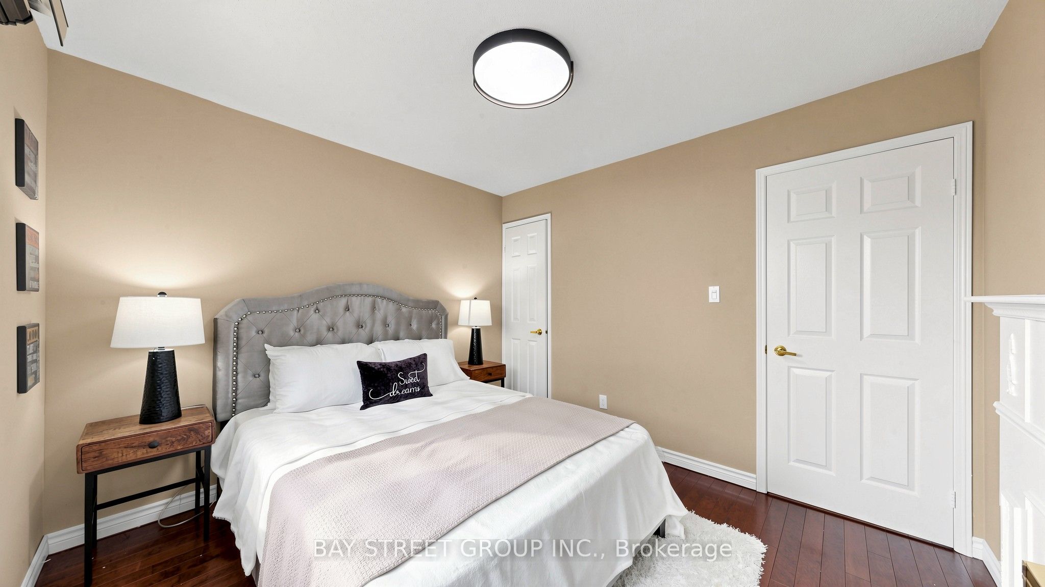26 Kew Gardens Property Photo 27
