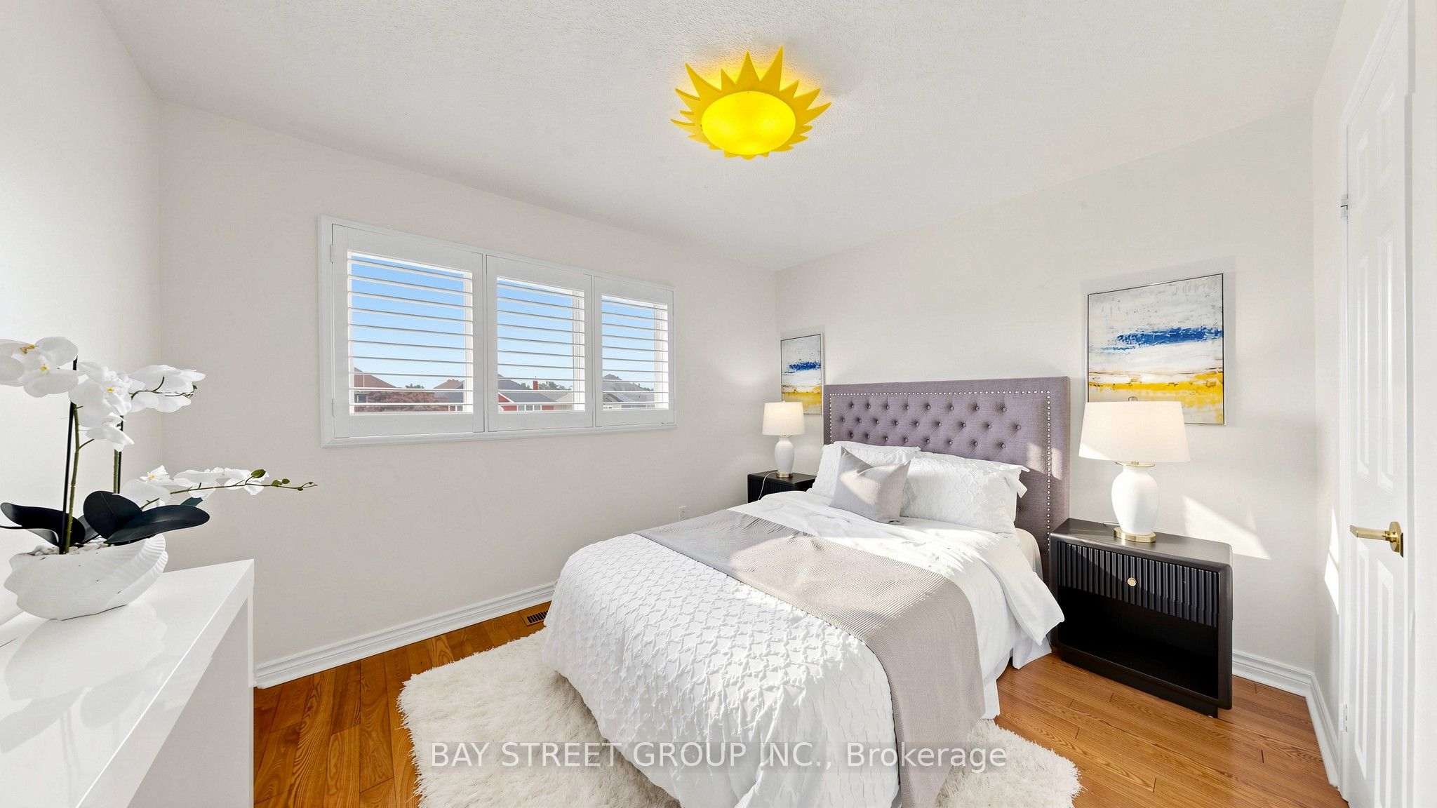 26 Kew Gardens Property Photo 29