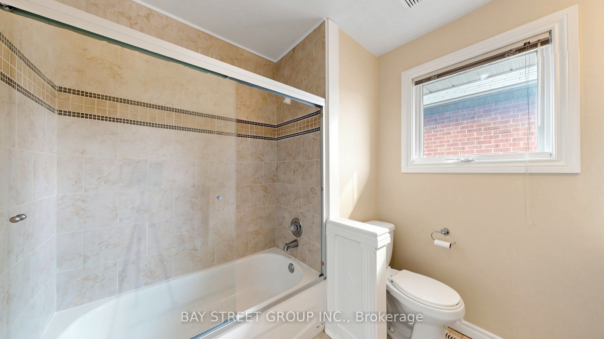 26 Kew Gardens Property Photo 31