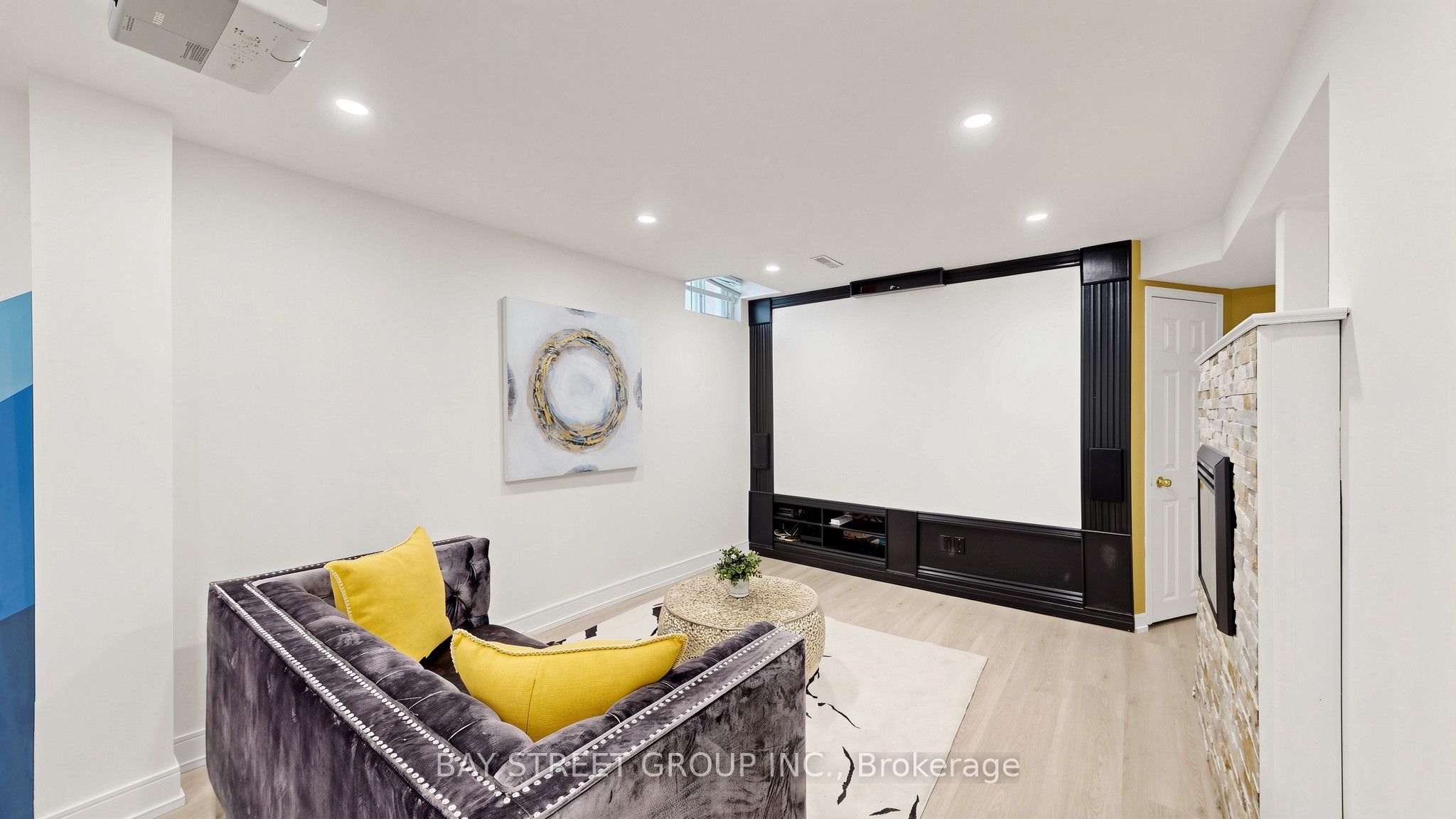 26 Kew Gardens Property Photo 35