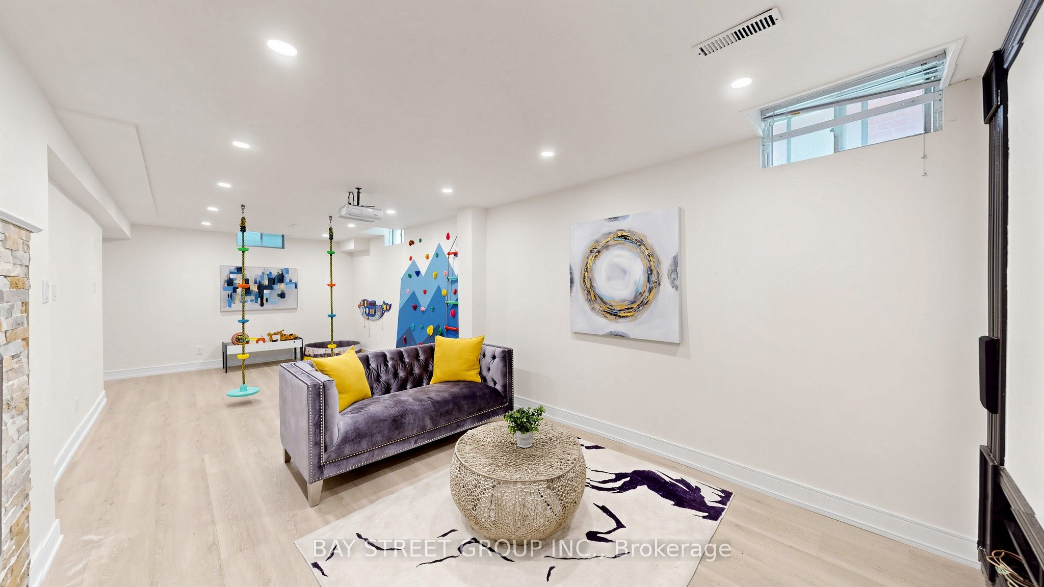 26 Kew Gardens Property Photo 39