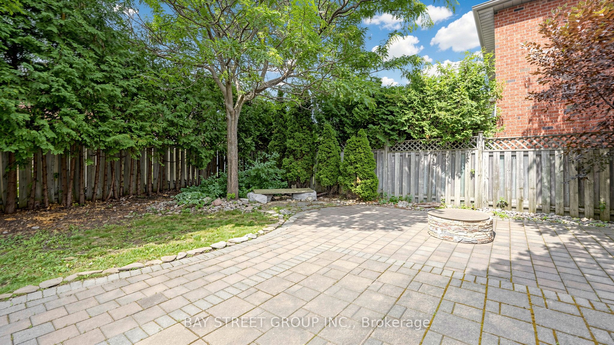 26 Kew Gardens Property Photo 46
