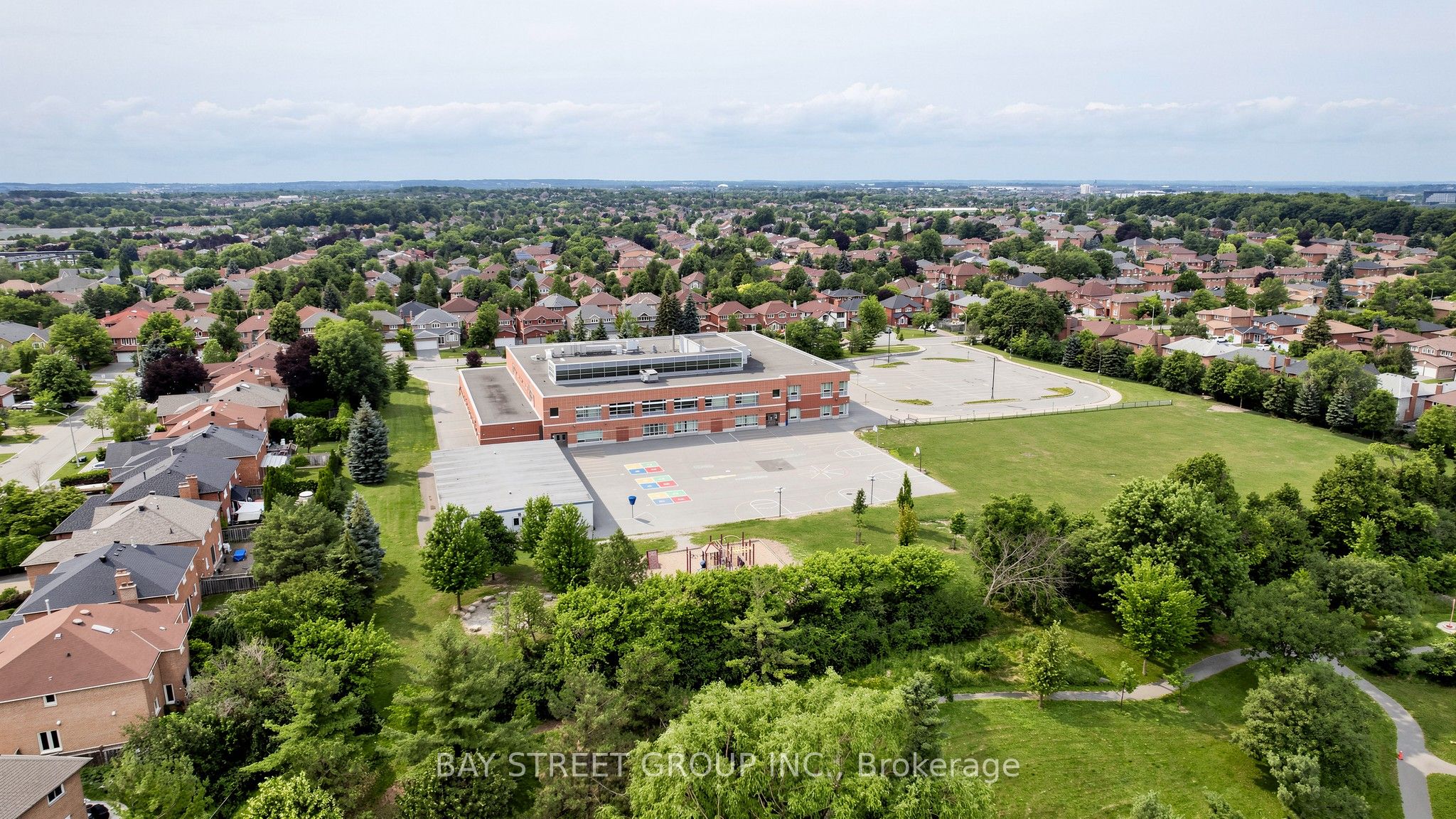 26 Kew Gardens Property Photo 50