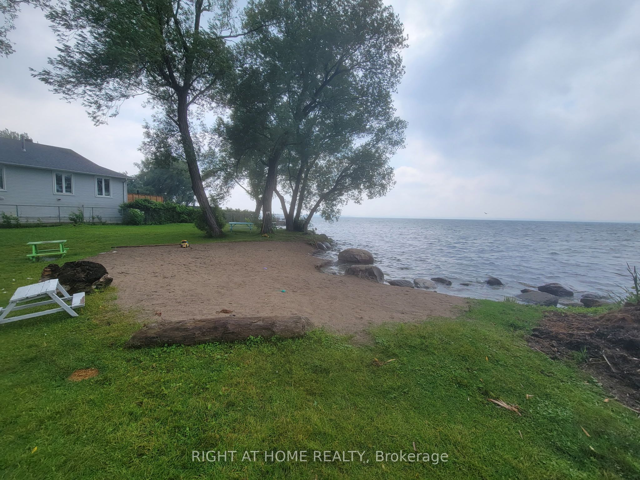 215 Bayview Avenue Property Photo 46