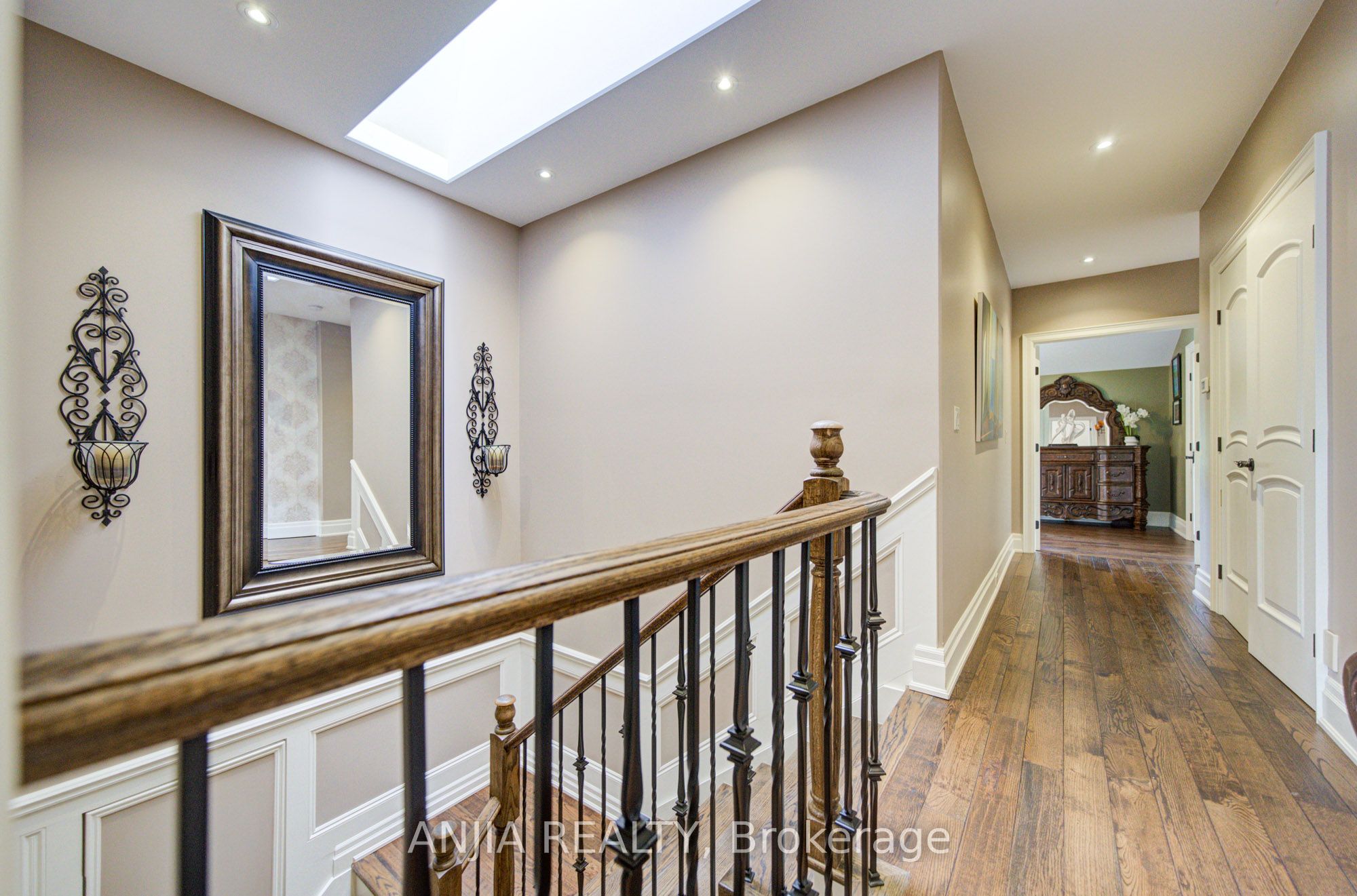 452 Fernleigh Circle S Property Photo 19