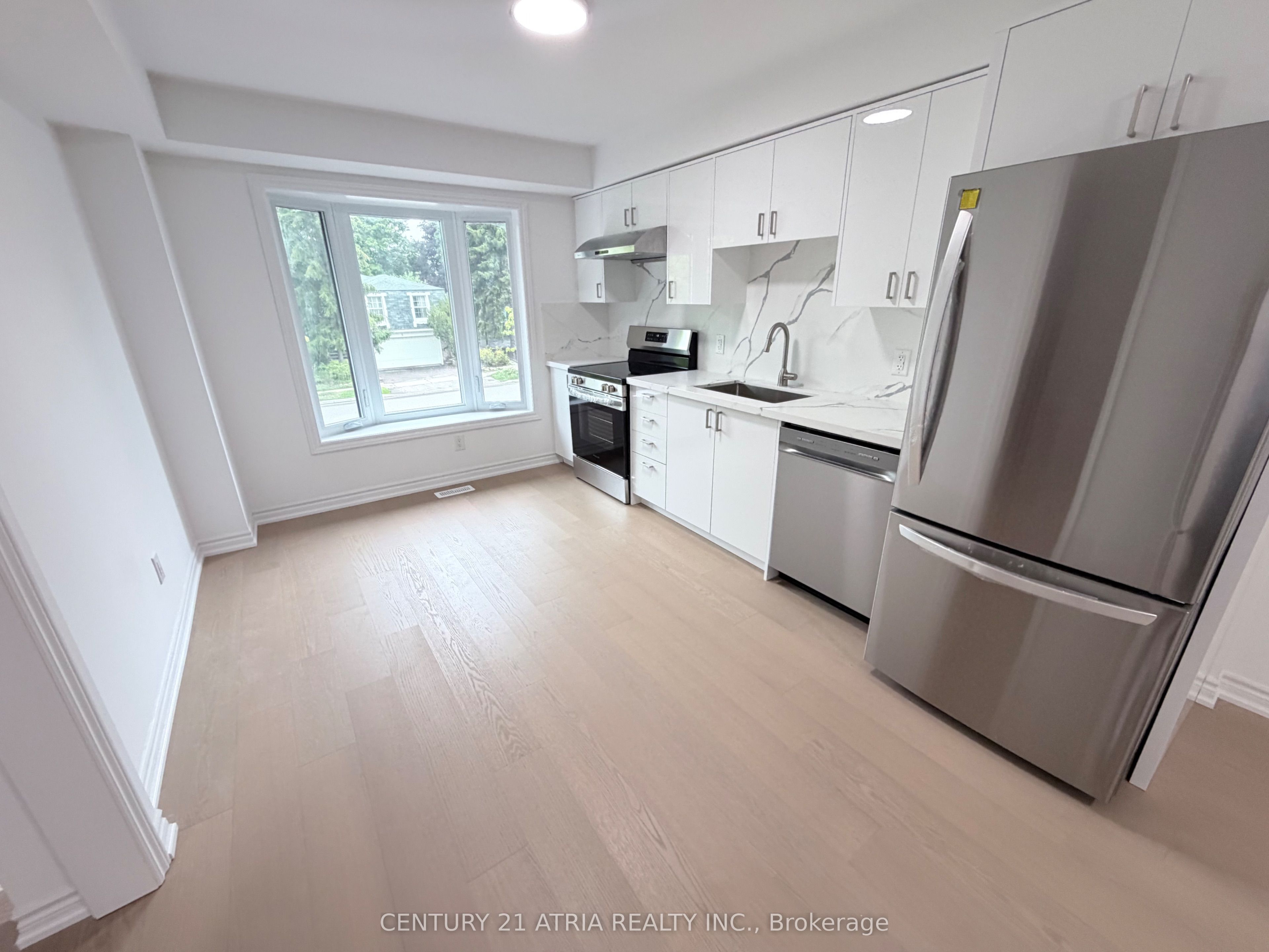 11 Plaisance Road 5 Property Photo 3