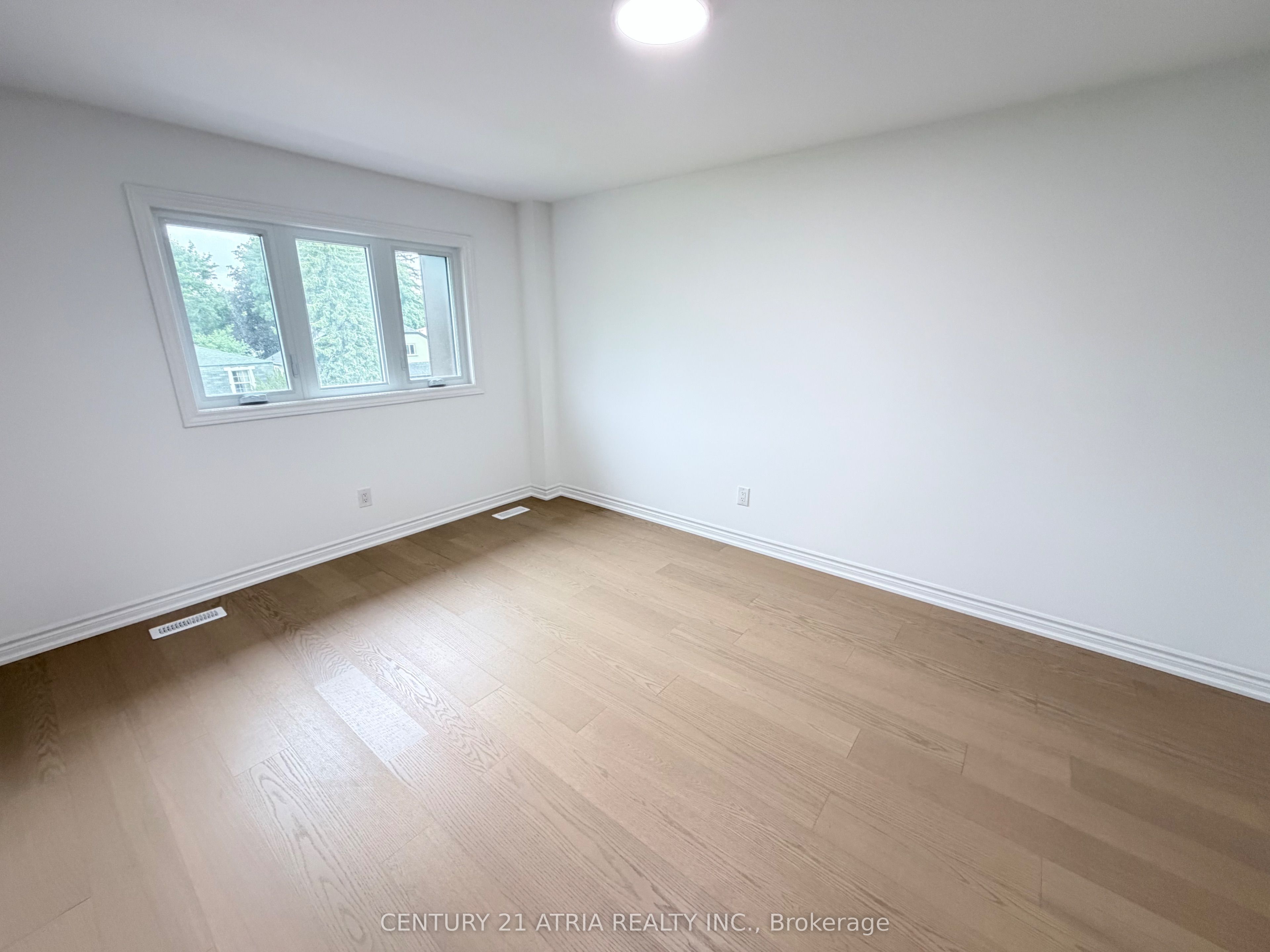 11 Plaisance Road 5 Property Photo 12