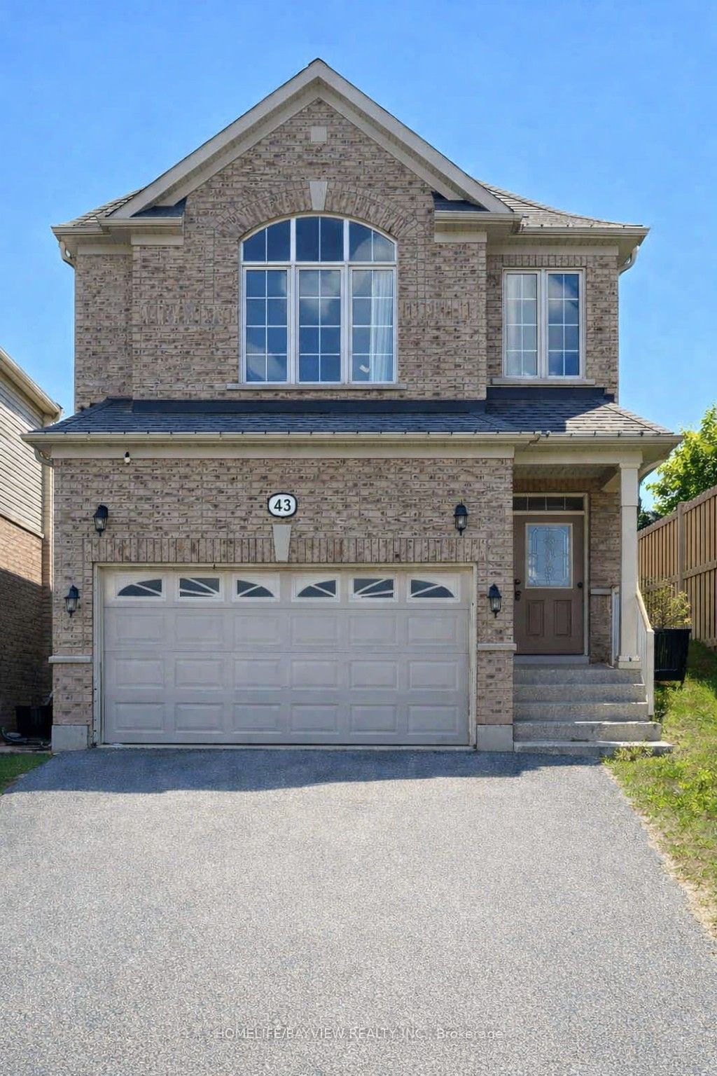 43 Hutton Crescent Property Photo 1