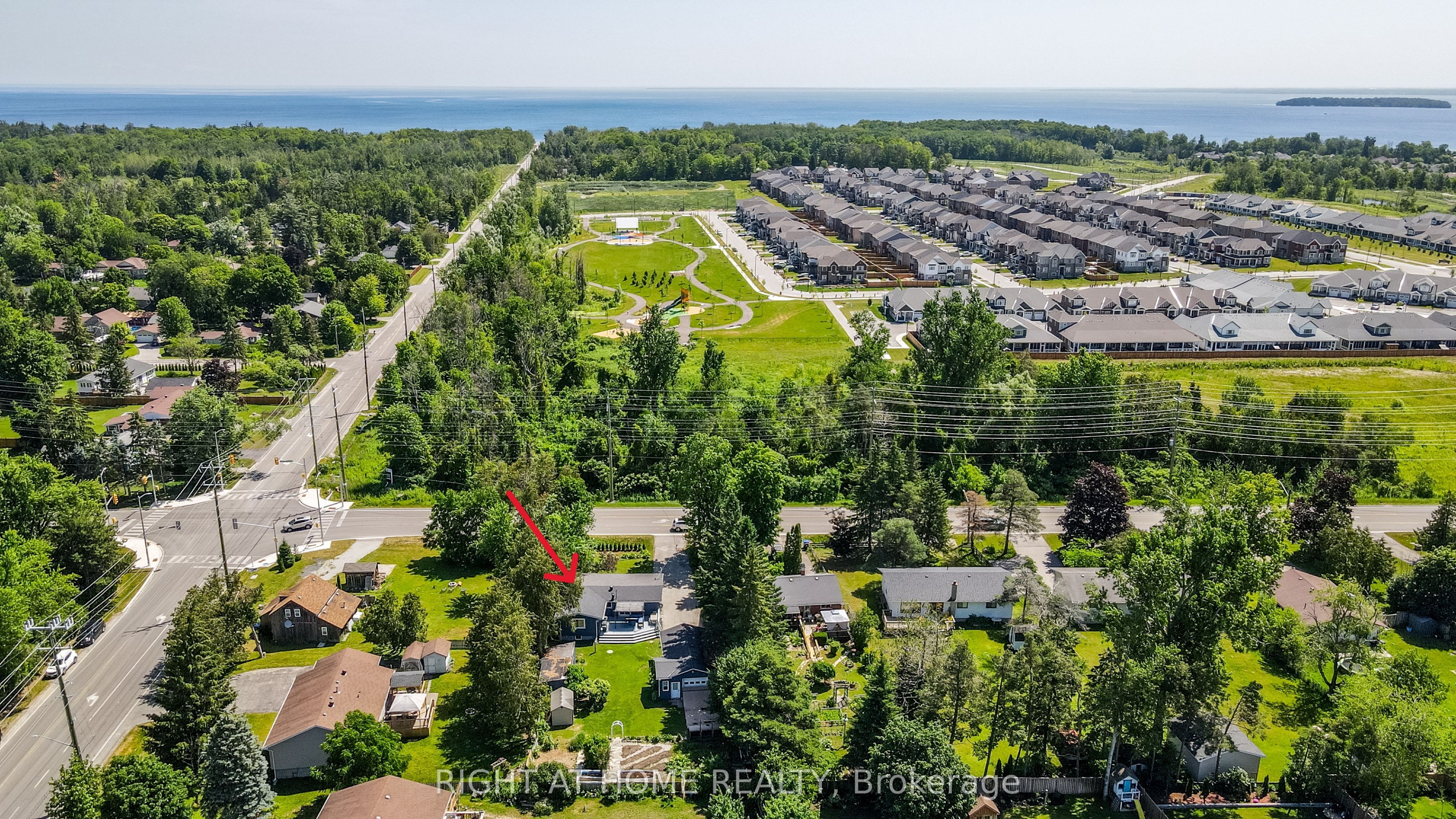 2988 25th Sideroad Property Photo 5