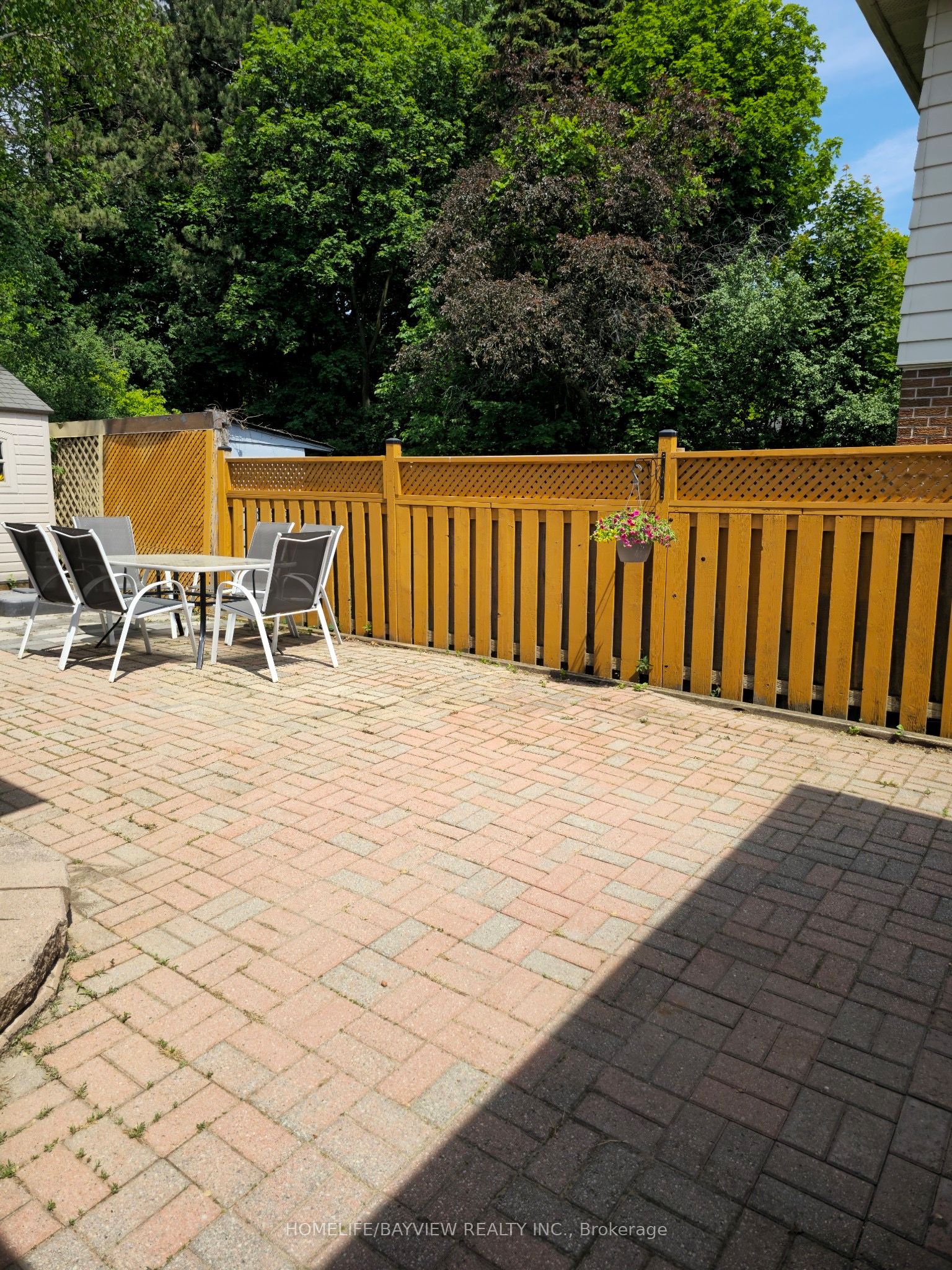 32 Blue Spruce Lane Property Photo 16