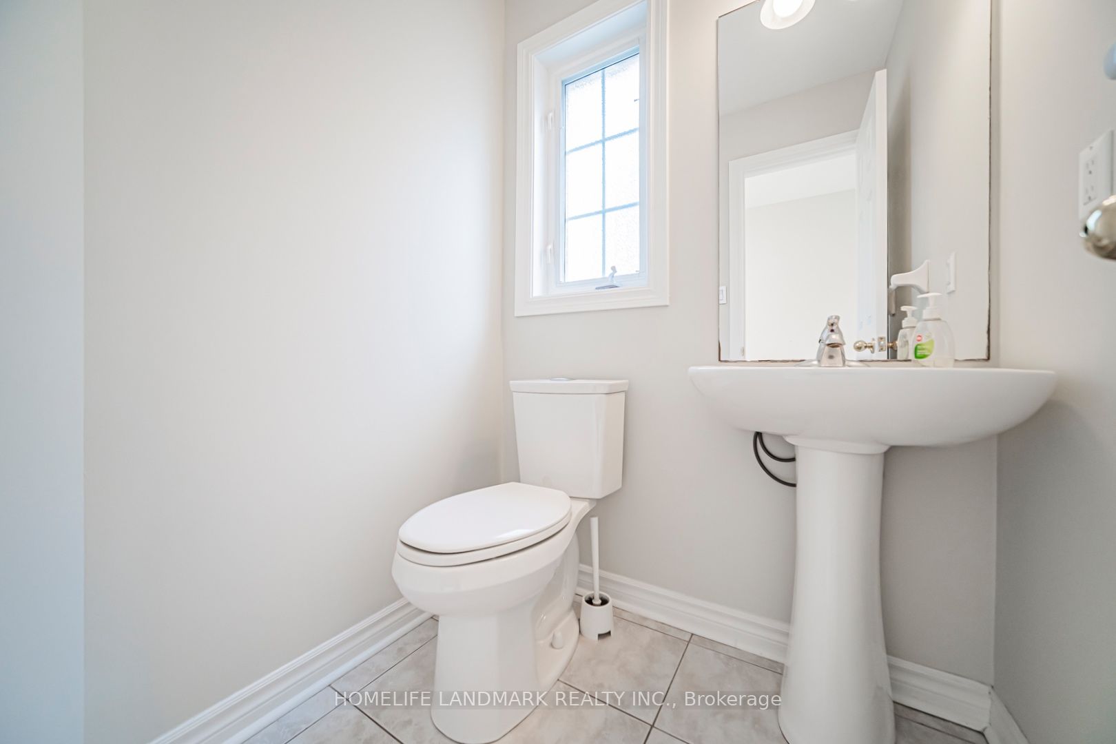 59 Bloomgate Crescent Property Photo 4