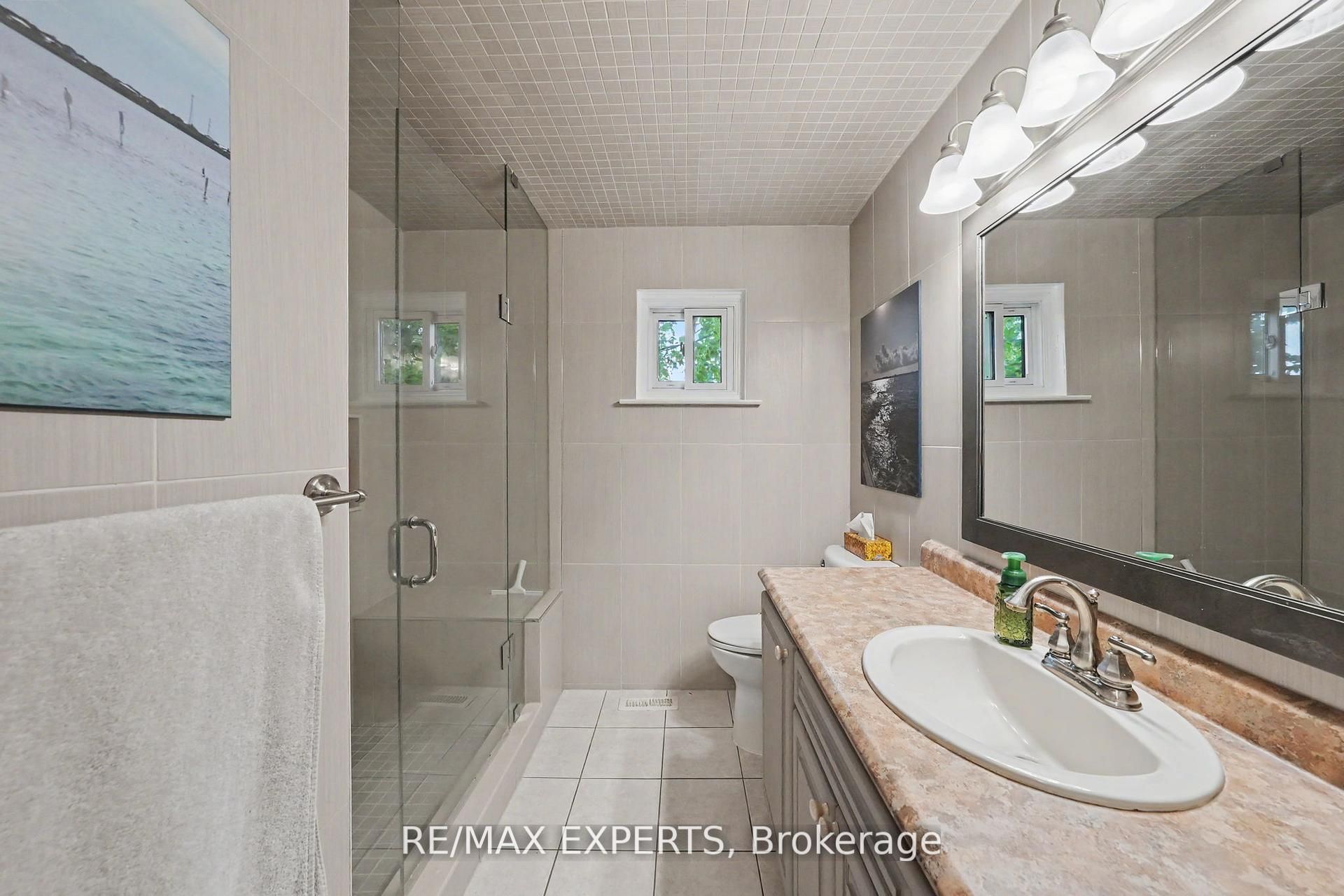 32 Oak Court Property Photo 22
