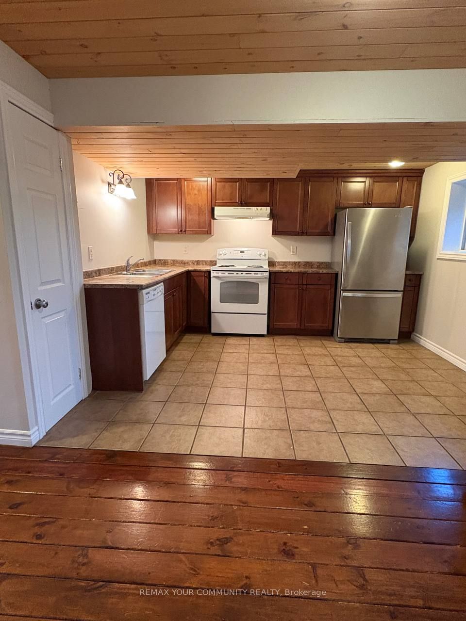 29 Archer Avenue Property Photo 8