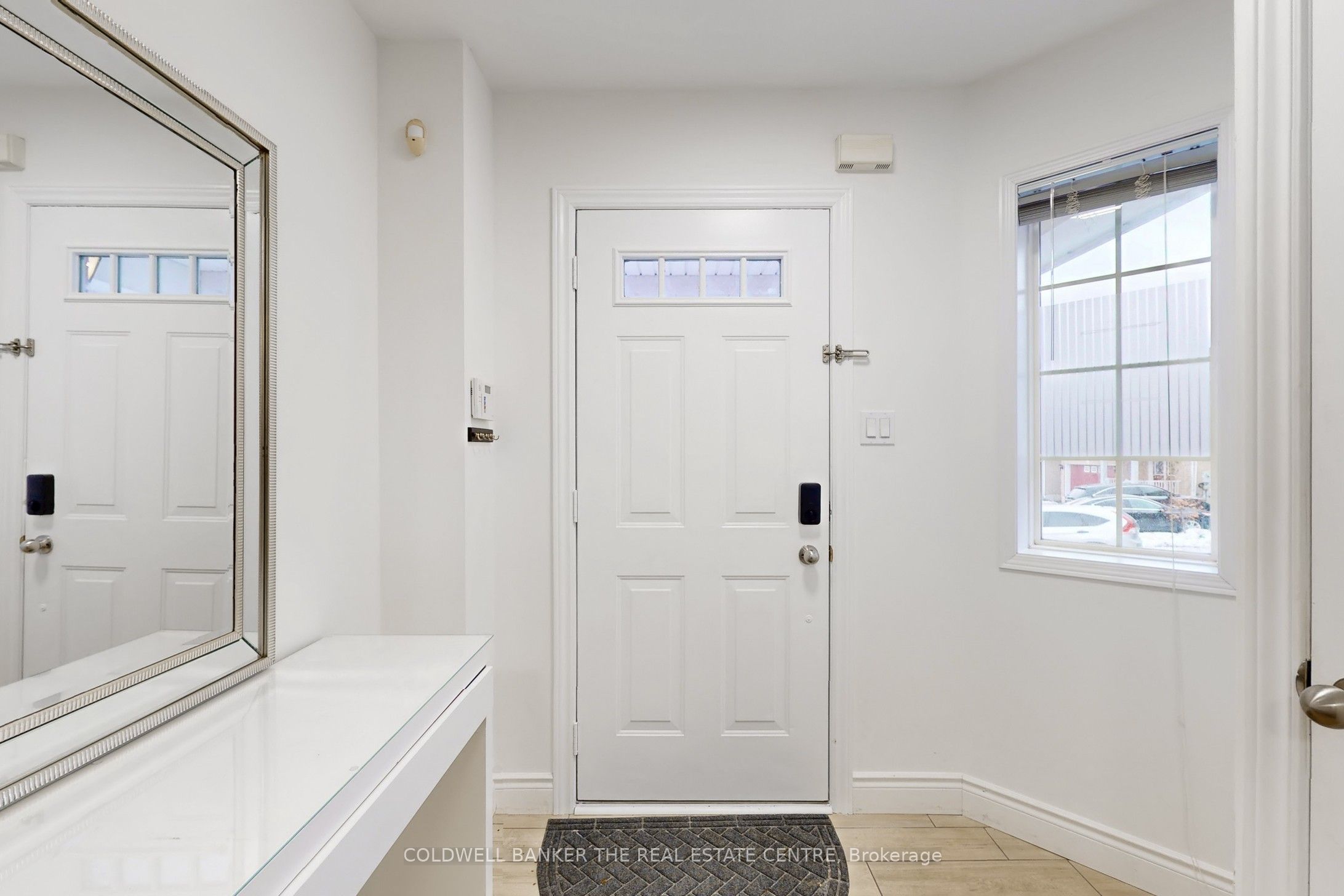 217 Stonebriar Drive N Property Photo 14
