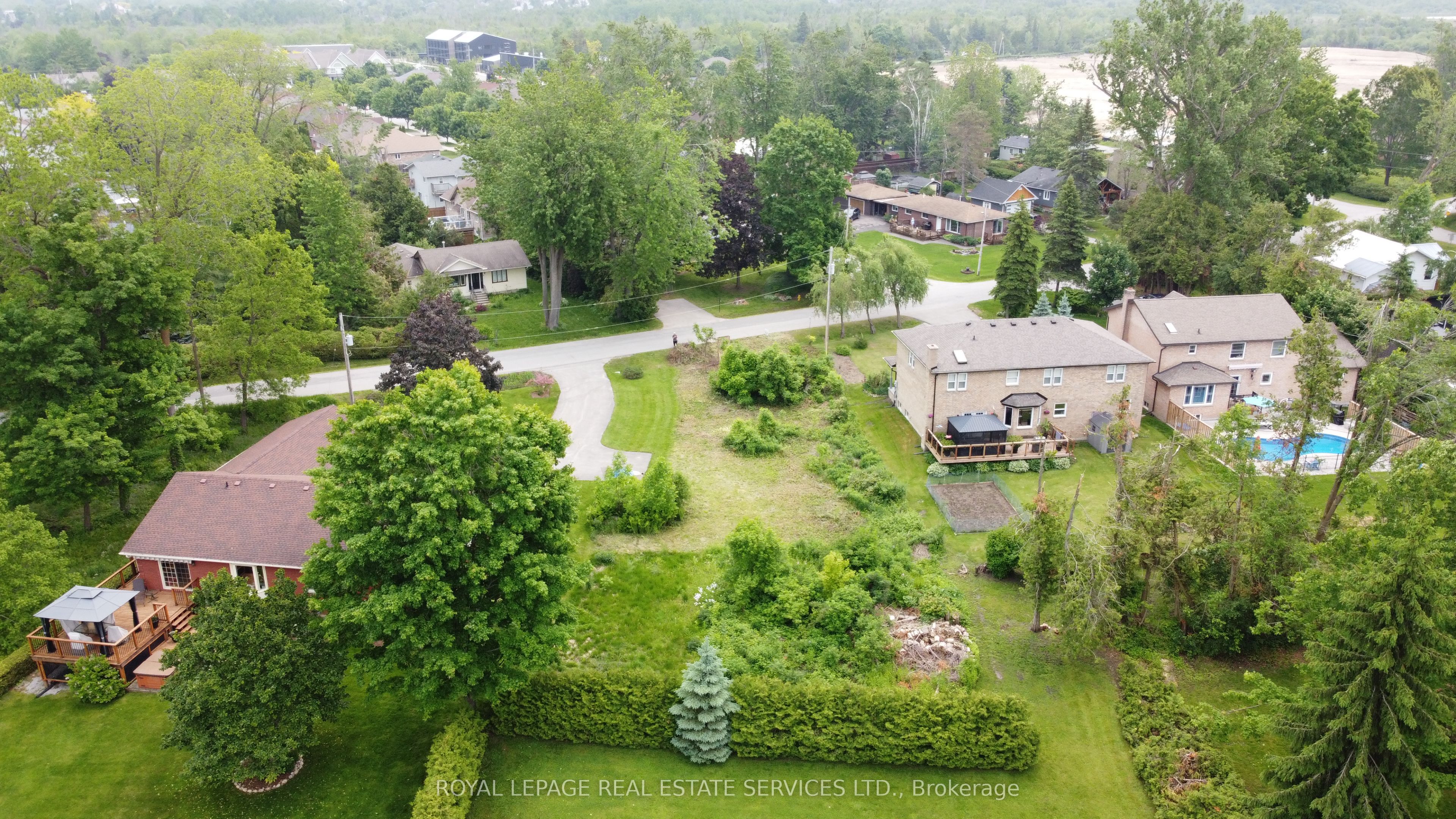 56 Parklawn Boulevard Property Photo 4