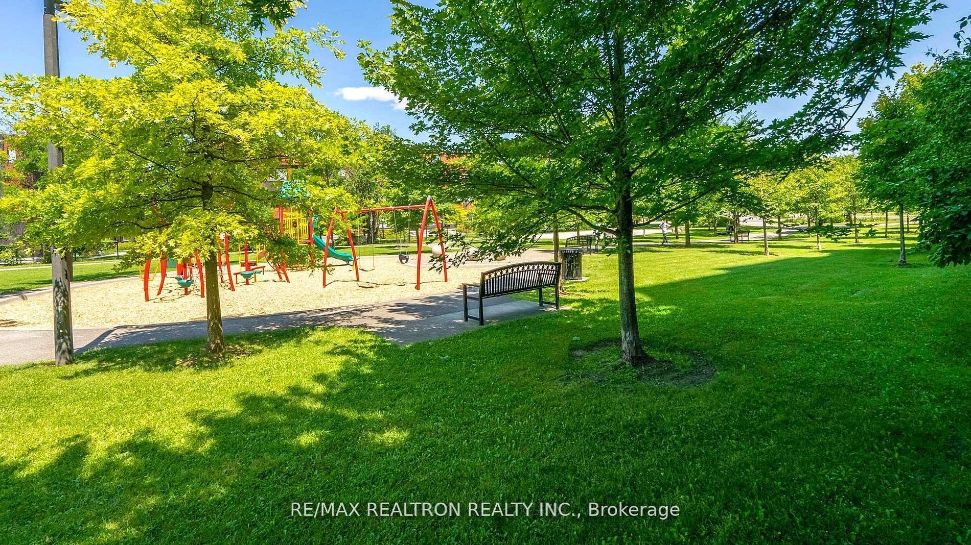 330 Red Maple Road 103 Property Photo 35