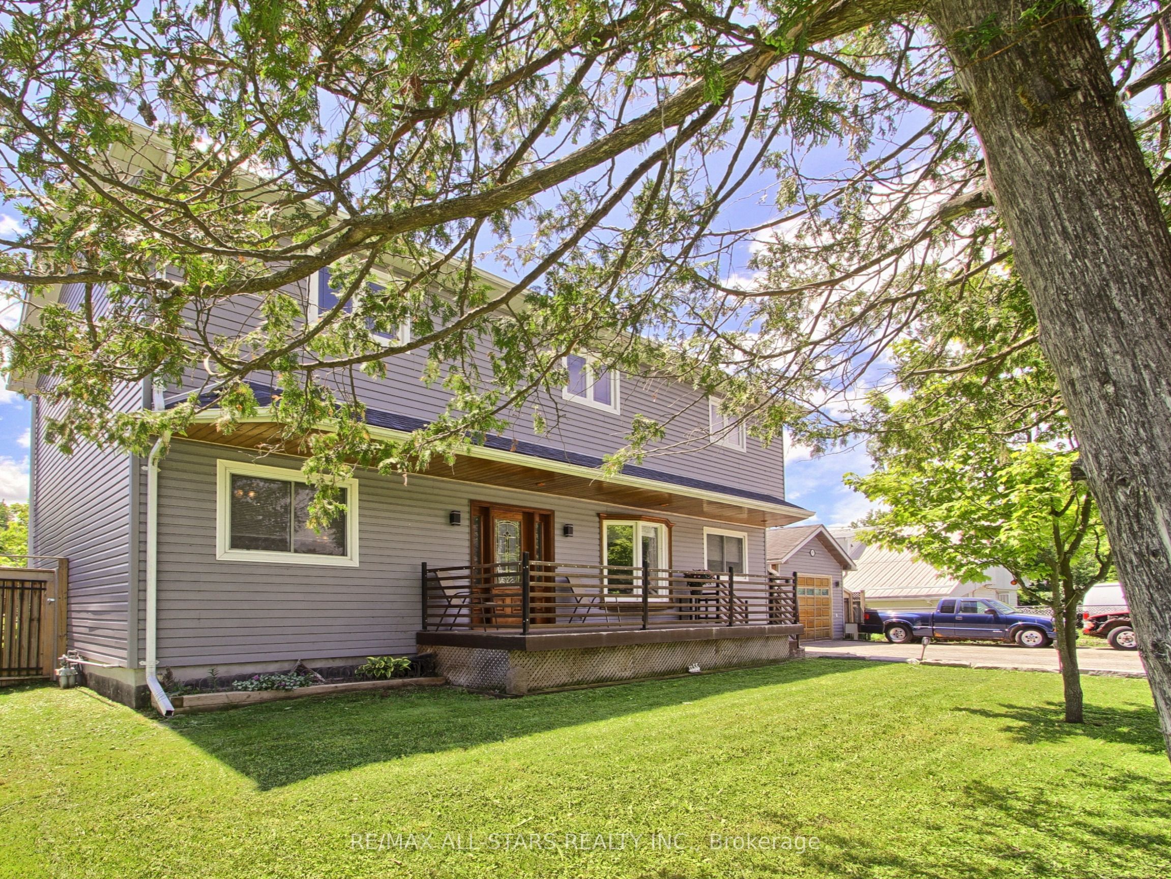 397 Winnifred Drive Property Photo 3