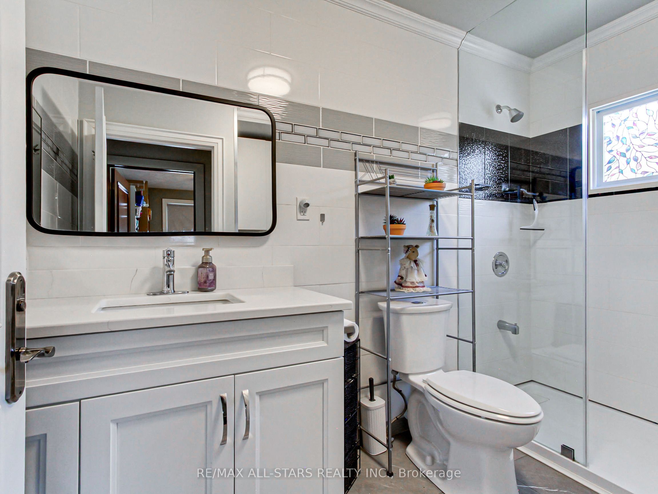 397 Winnifred Drive Property Photo 18