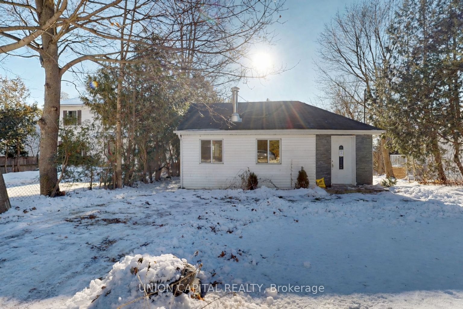 27 Connor Drive Property Photo 1