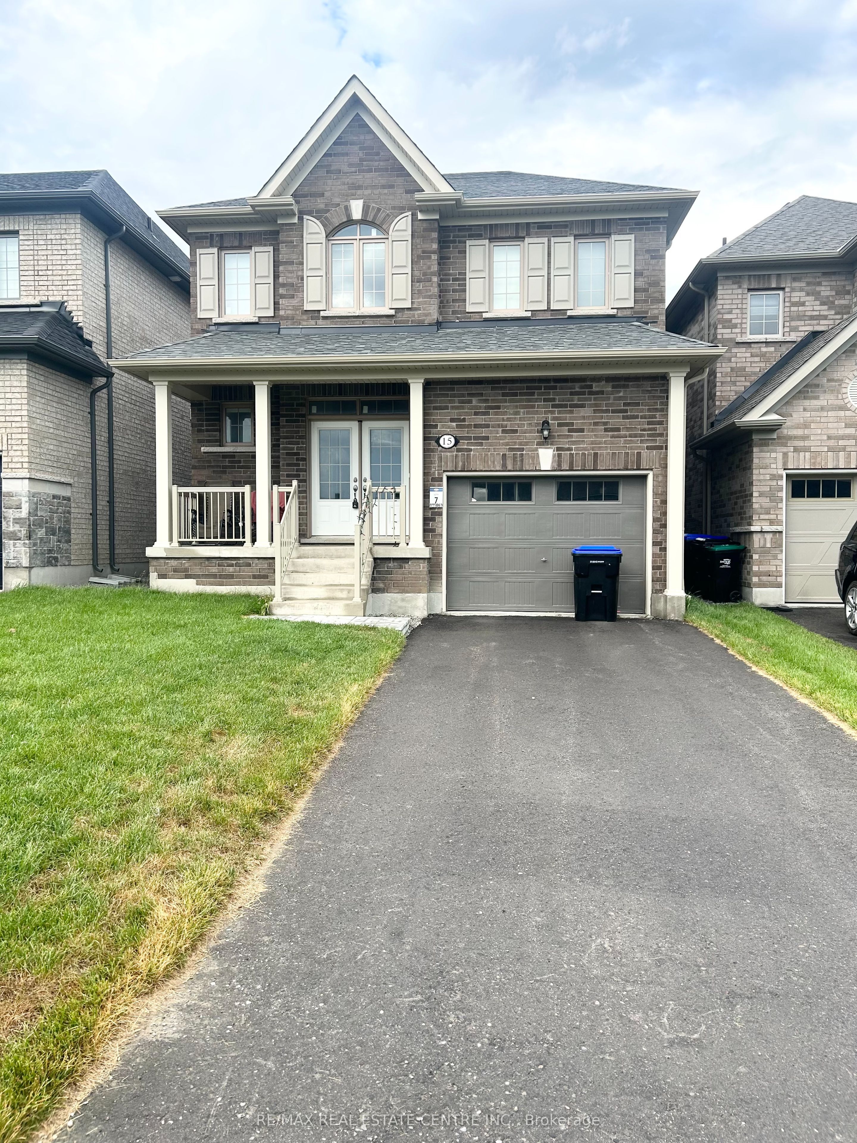 15 LAWRENCE D. PRIDHAM Avenue Property Photo 1