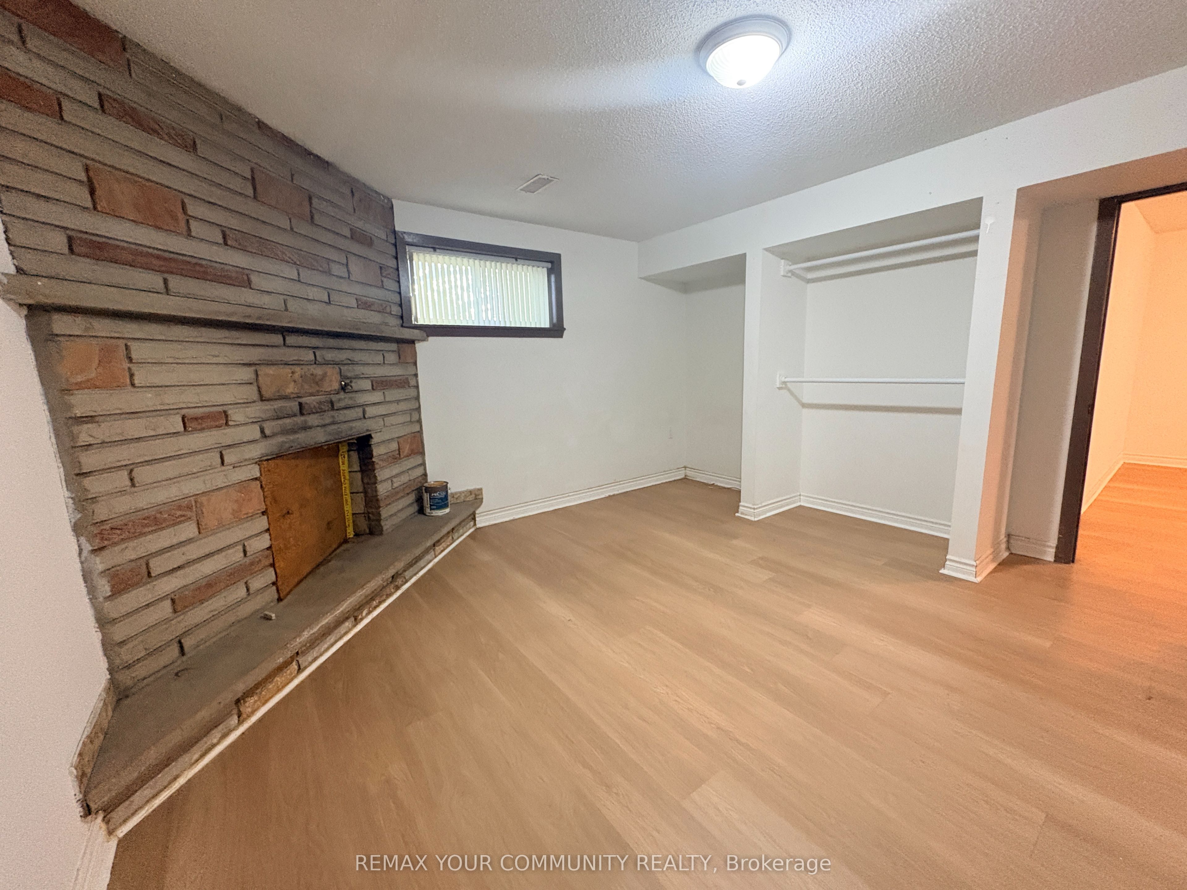 7837 Martin Grove Road Basement Property Photo 12