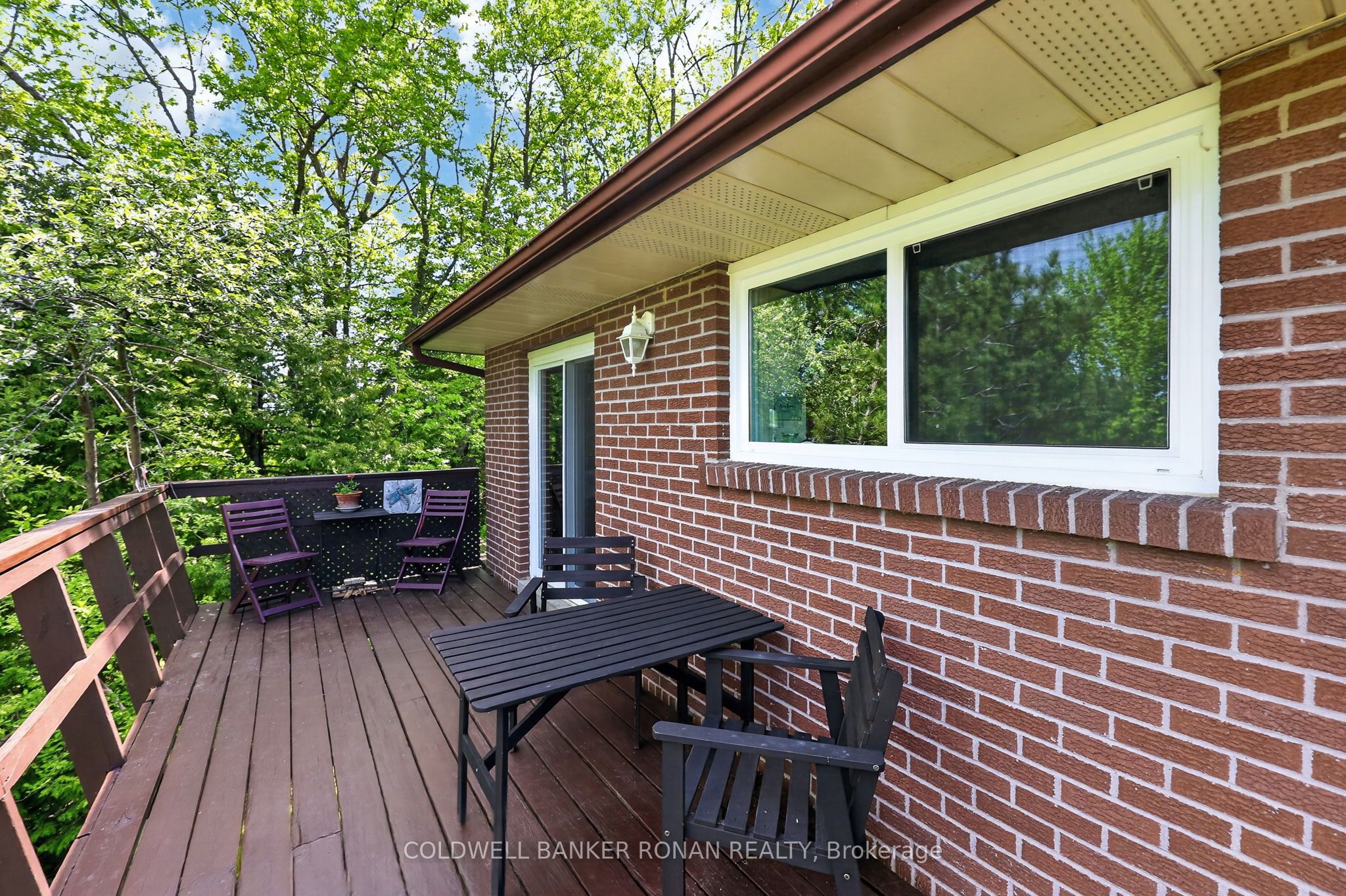 6976 2nd Line Property Photo 40