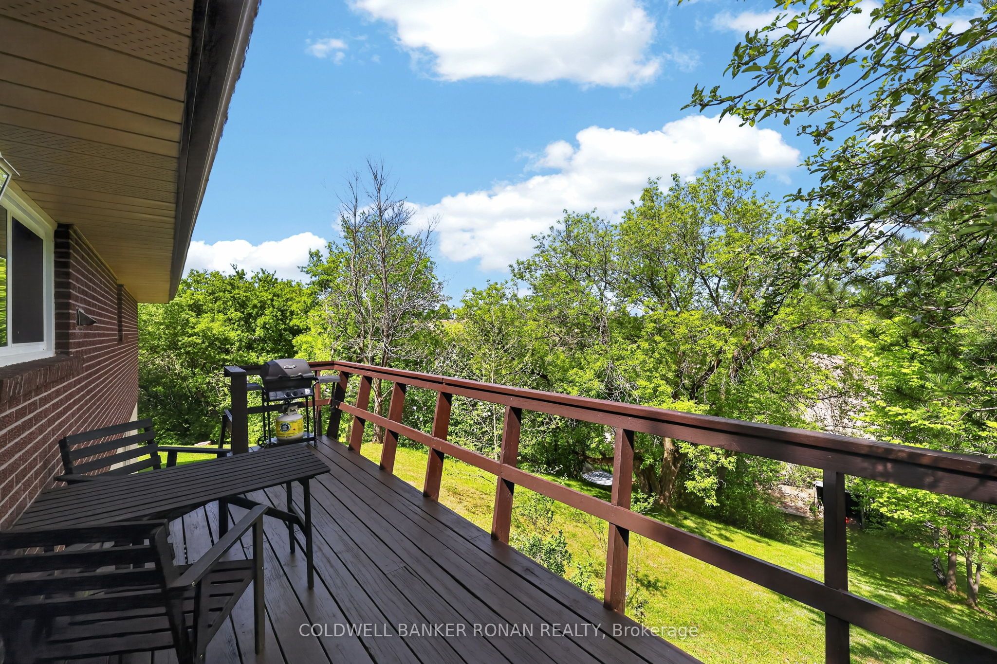 6976 2nd Line Property Photo 41