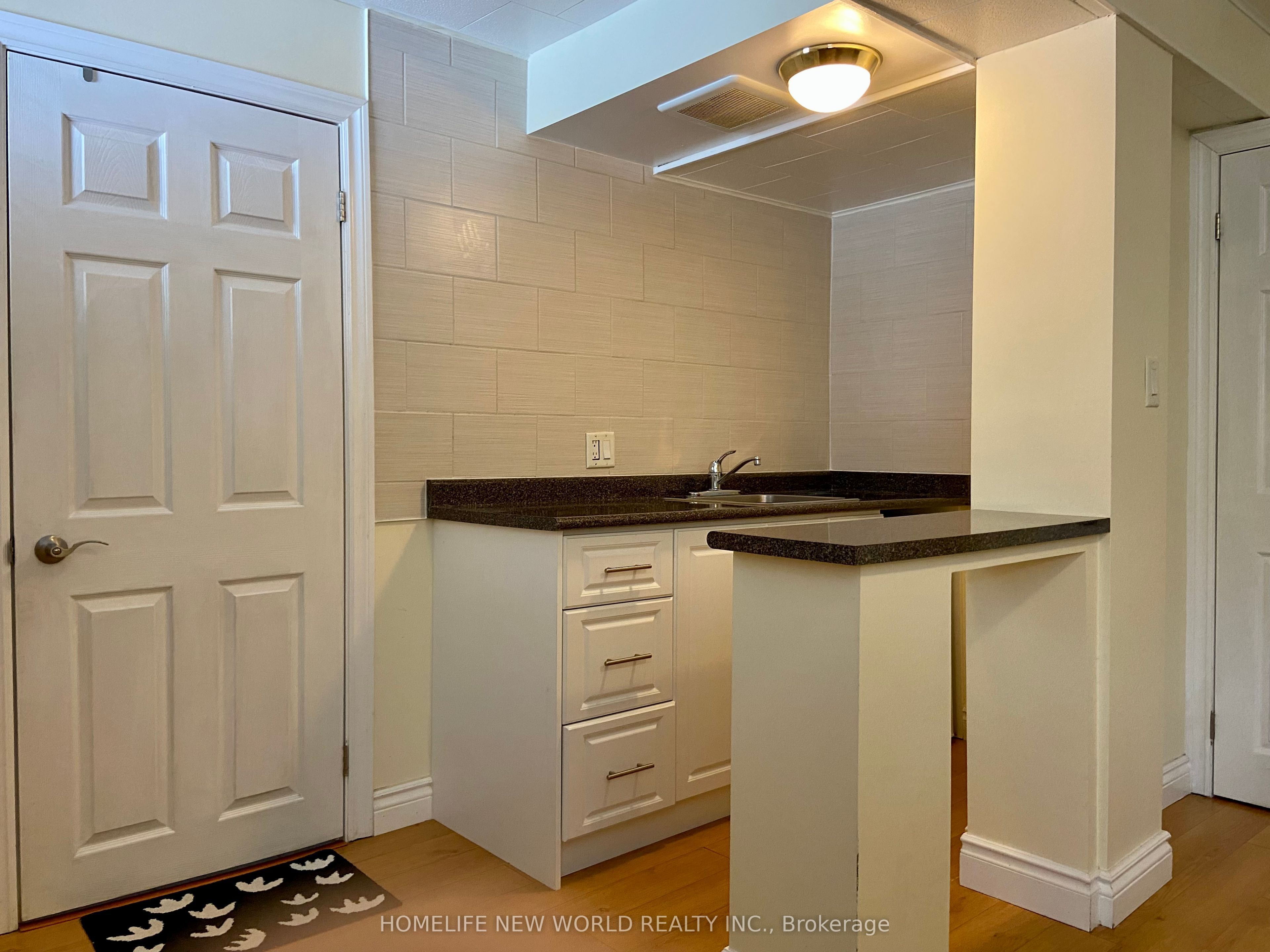 14 Eugenia Court Property Photo 10